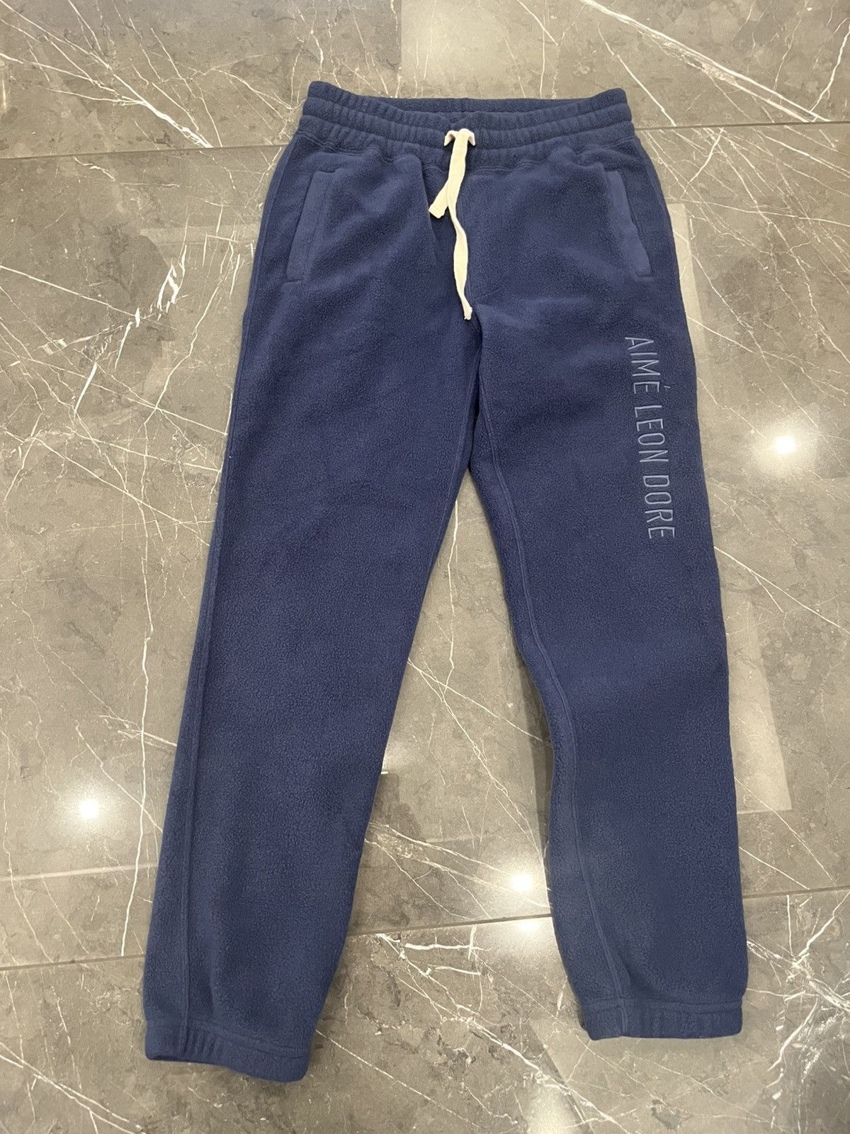 Aime Leon Dore Aime Leon Dore Blue Sherpa Fleece Spellout Jogger Sweatpants Size US 28 / EU 44 - 1 Thumbnail