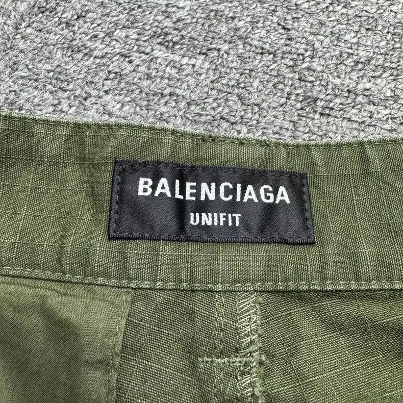 Balenciaga Balenciaga size XS Multi-pocket Cargo Pants Size US 27 - 3 Thumbnail