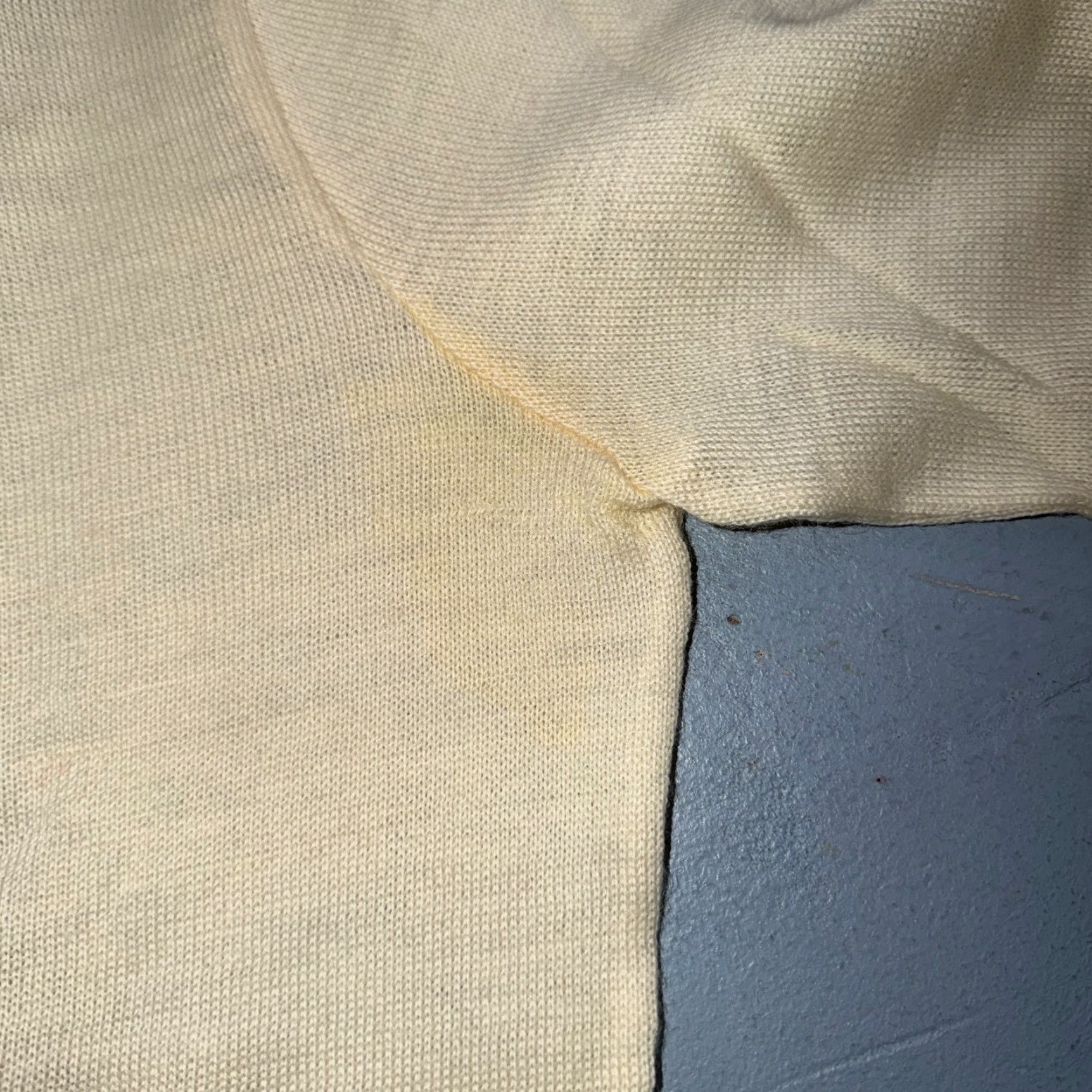 Vintage VINTAGE 1950s Wool Pullover Sweater Rockabilly Mens V Neck Ivory Columbia Knit Shirt Mens 40 Regular Wool Size US L / EU 52-54 / 3 - 7 Thumbnail