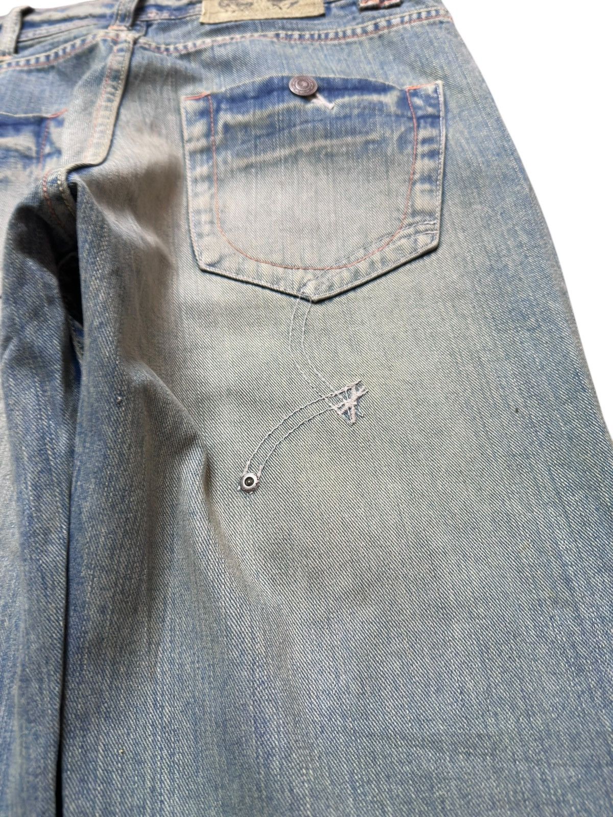 Beauty Beast Vintage Blaind Alley Ripped Mudwash Grunge Distressedd Denim Size US 31 - 7 Thumbnail