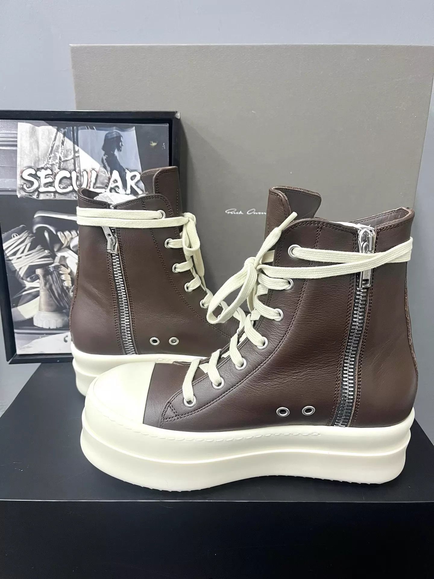 Rick Owens Rick Owens 26SS Cocoa Leather High-Top Sneakers K34 Size US 6 / IT 36 - 3 Thumbnail