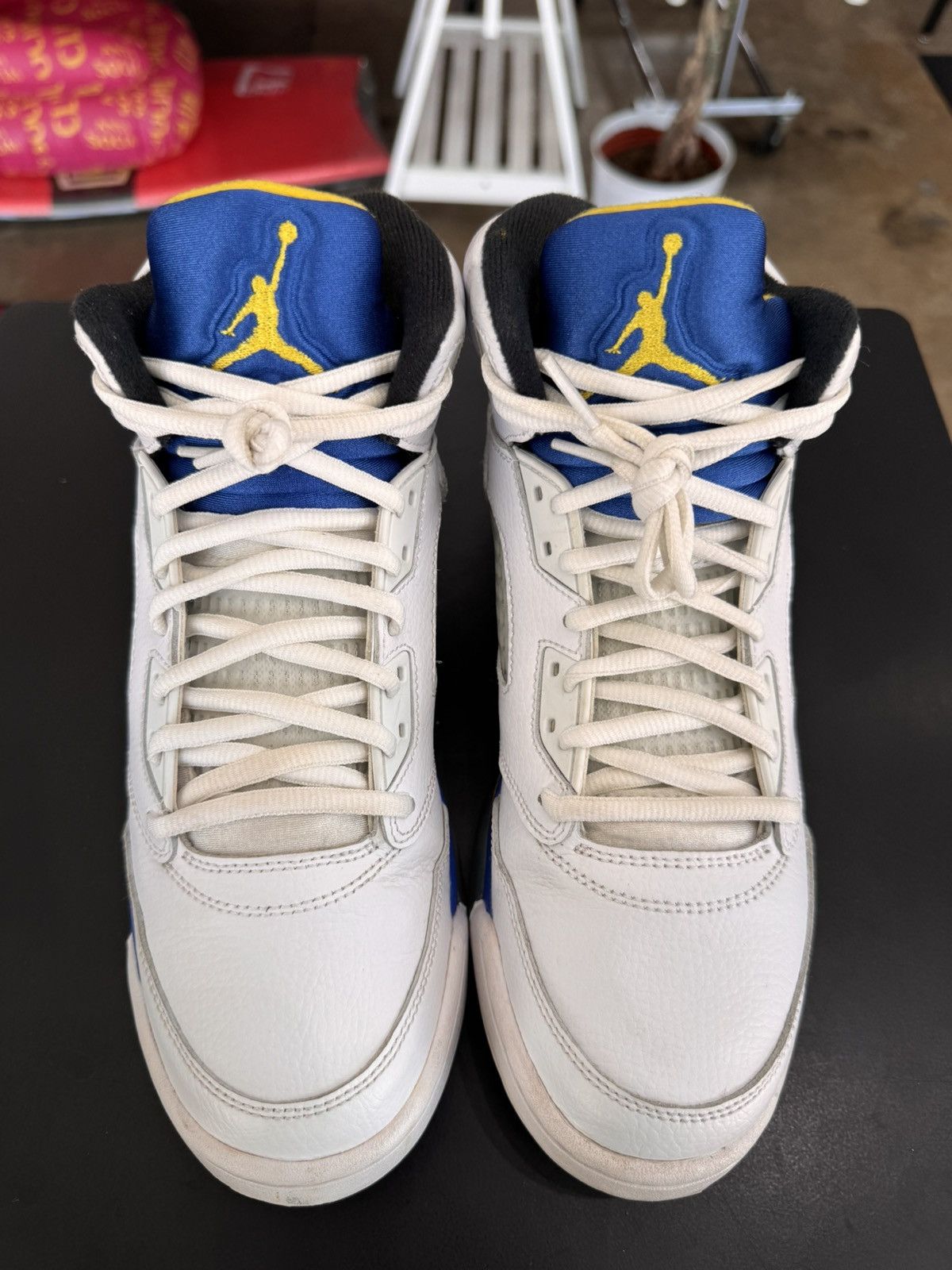 Jordan Brand Air Jordan 5 Laney Size 7Y (2013) Size US 7 / EU 40 - 2 Thumbnail