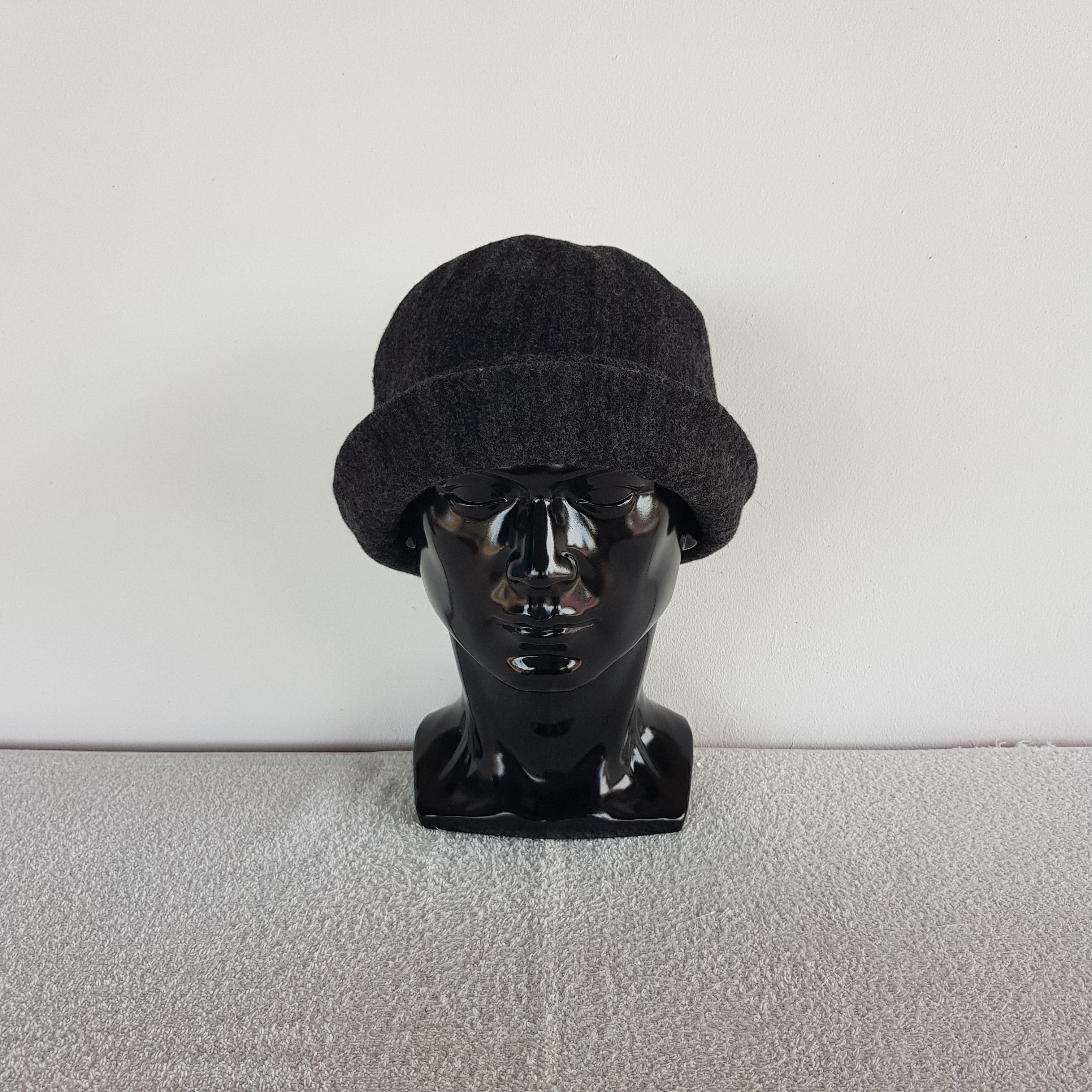 Other Vintage Unknown Wool Hats Beanie Snow Caps Size ONE SIZE - 2 Thumbnail
