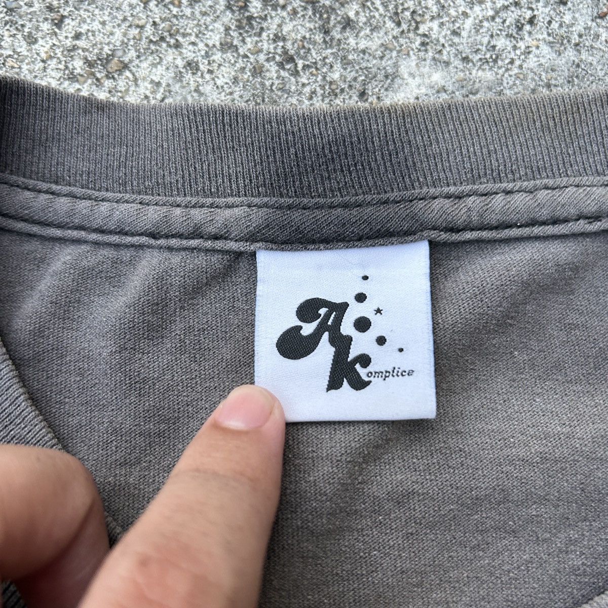 Akomplice Vintage Akomplice Play Sun Faded Dirty Tee Black Size US S / EU 44-46 / 1 - 9 Thumbnail