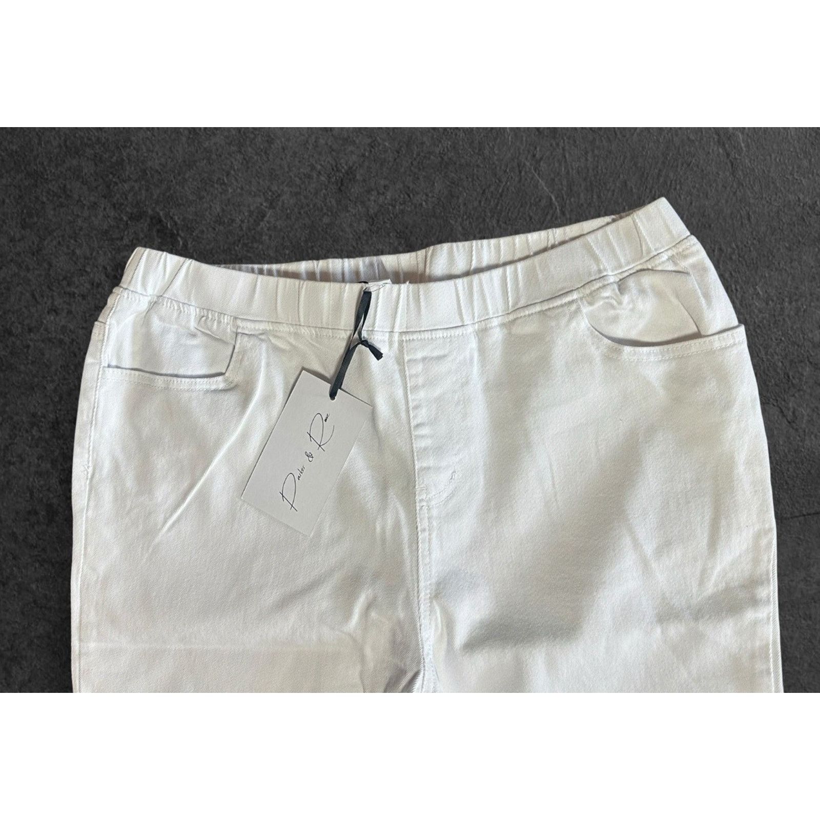 Other Parker & Rowe White Capri Jeans Elastic Waist Rhinestones XL Size 38" / US 16 / IT 52 - 3 Thumbnail