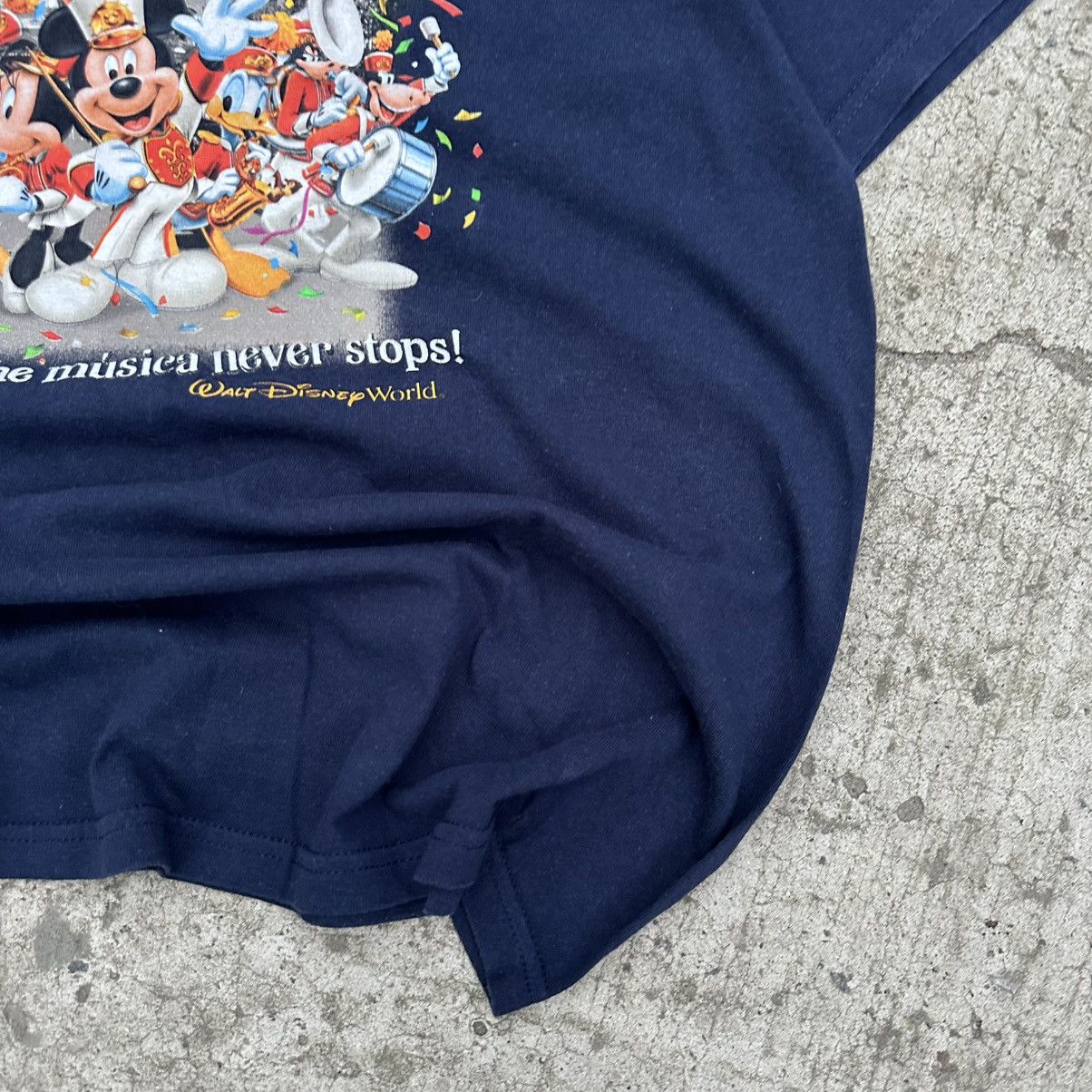 Disney Vintage Adult Disney T-shirts Warner Bros Big Logo Y2K Size US L / EU 52-54 / 3 - 4 Thumbnail