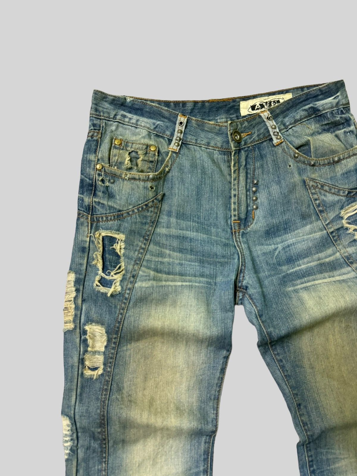 If Six Was Nine Balenciaga Style AVH JEANS Studs Distressed Denim Jeans Size US 32 / EU 48 - 4 Thumbnail