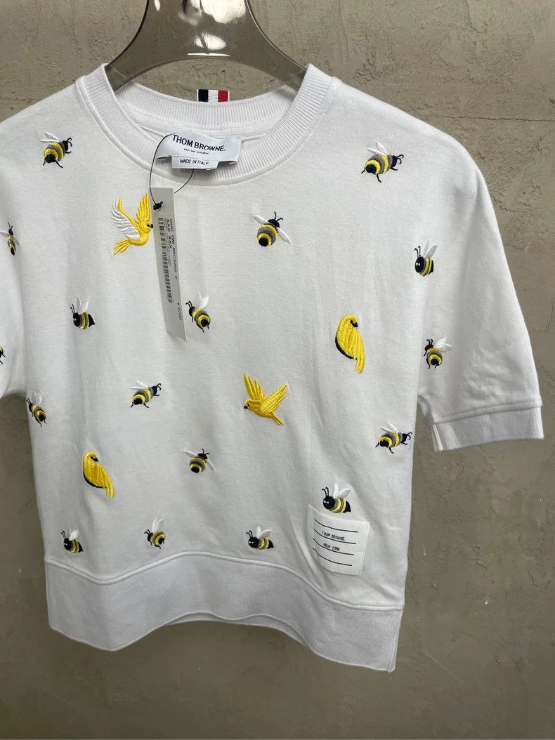 Thom Browne Thom Browne White bumblebee bee embroidery short sleeves Size XS / US 0-2 / IT 36-38 - 4 Thumbnail