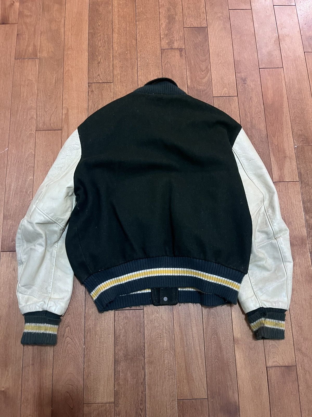 Vintage Vintage football bomber jacket Size US L / EU 52-54 / 3 - 5 Thumbnail