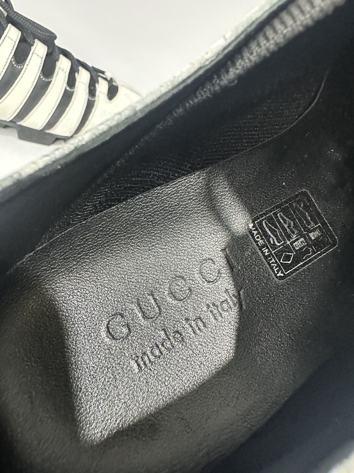 Gucci Gucci Football Predator Mecurials Lion Head Logo Sneakers. Size US 10 / EU 43 - 10 Thumbnail
