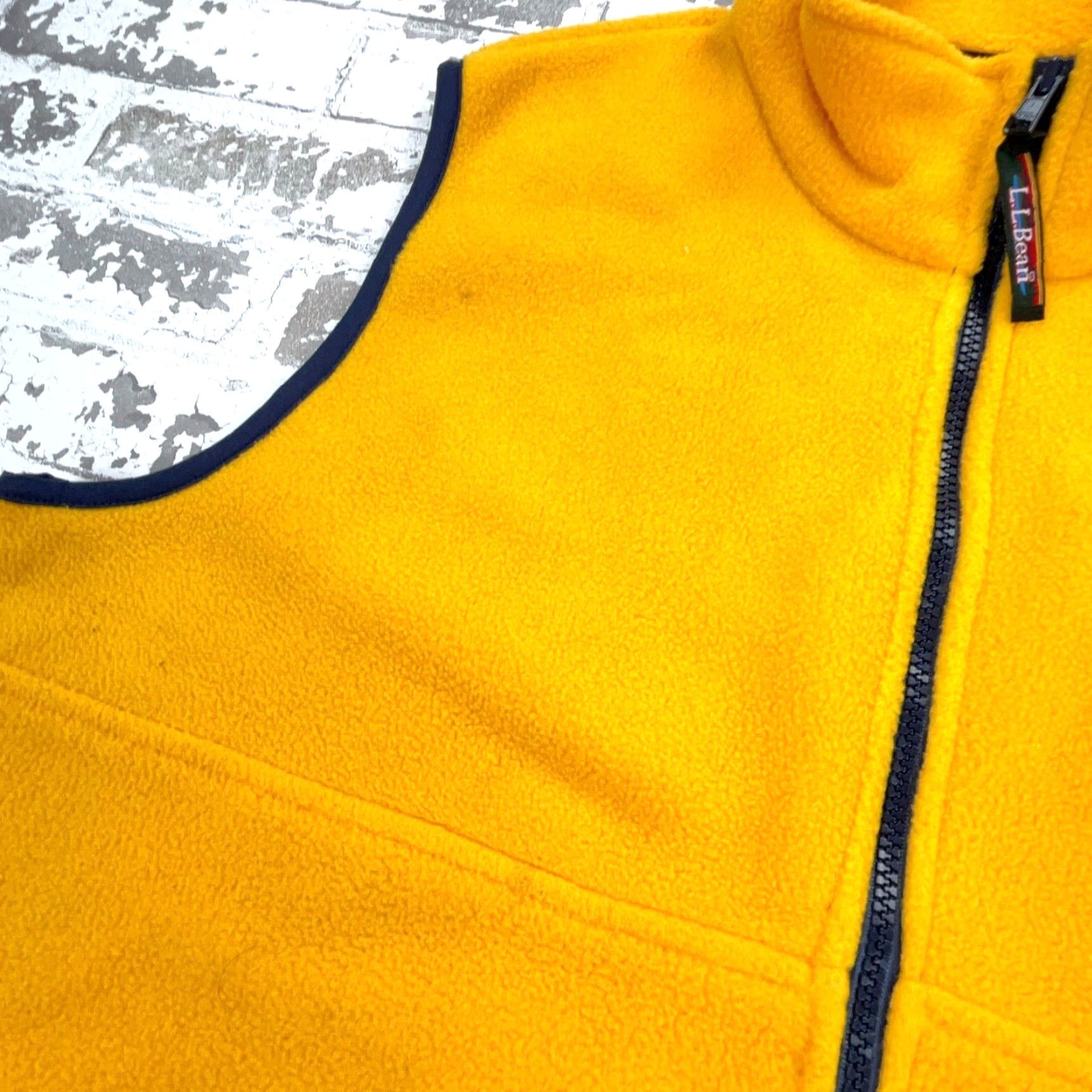 Vintage LL Bean Vest Men XL Yellow Fleece Full Zip Jacket Outdoors Hiking Vest Size US XL / EU 56 / 4 - 3 Thumbnail