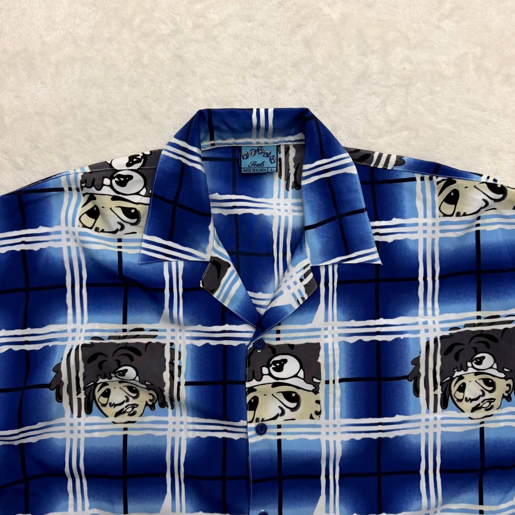Vintage VINTAGE Seals Shirt Mens L Blue Cartoon Stussy Camp Button Up Korea Y2K Size US L / EU 52-54 / 3 - 2 Thumbnail