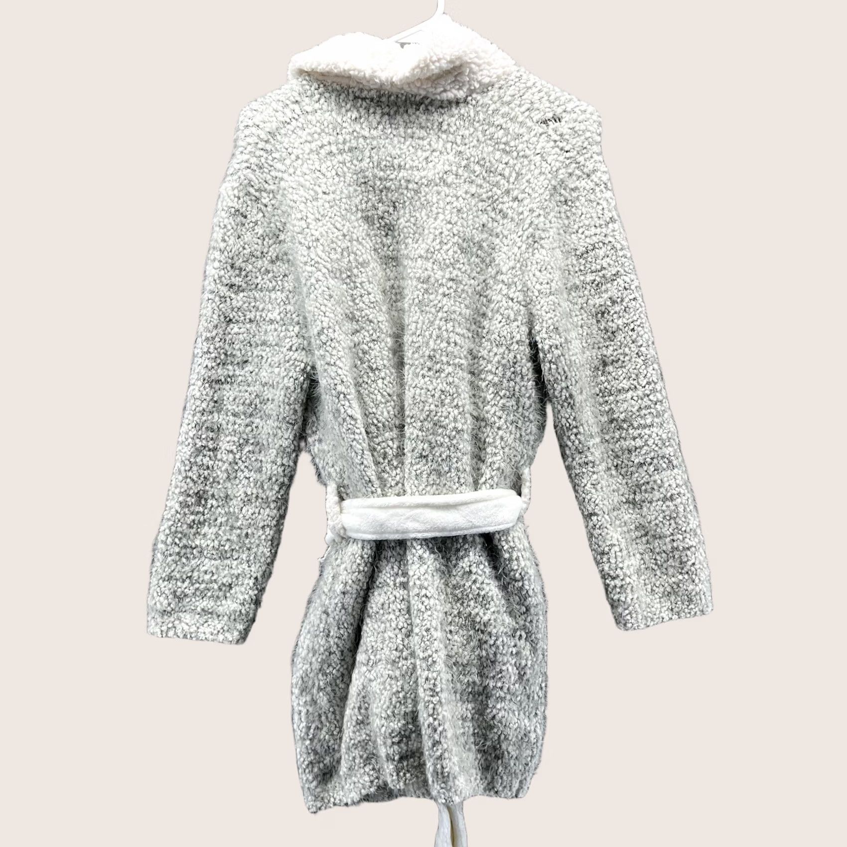 Abercrombie & Fitch VINTAGE Abercrombie & Fitch Sleepwear Robe Womens XS/S Gray Sherpa Belted Cardigan Shawl Collar Size XS / US 0-2 / IT 36-38 - 1 Thumbnail