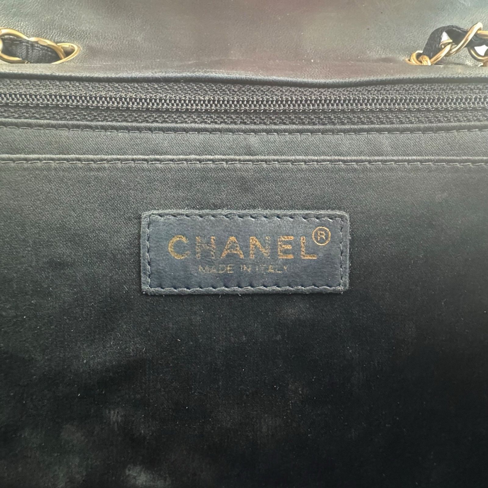 Chanel Chanel Vintage Travel Line Chocolate Bar Flap Bag Size ONE SIZE - 10 Thumbnail