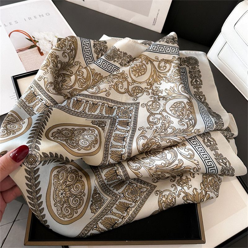 Japanese Brand Silk Square Printed Scarf Size ONE SIZE - 3 Thumbnail