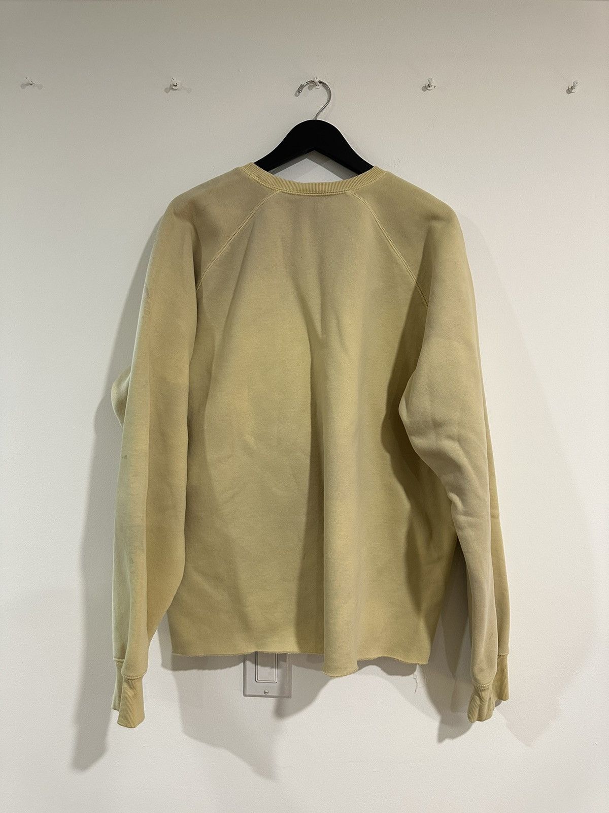 Carhartt Wip × Vintage Vintage Carhartt WIP stained crewneck Size US XXL / EU 58 / 5 - 2 Thumbnail