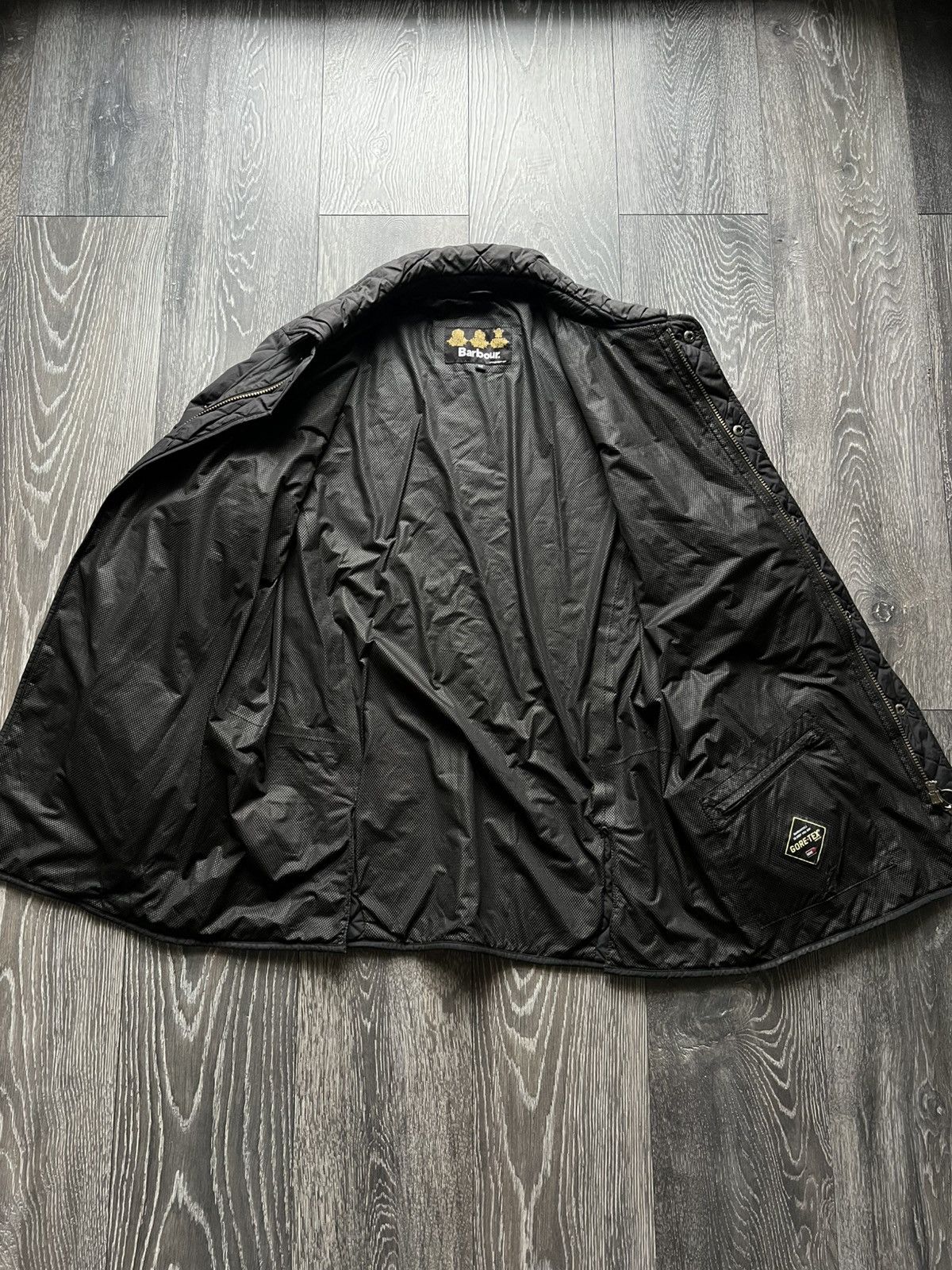 Barbour Vintage Barbour Gore Tex gtx jacket size M Size US M / EU 48-50 / 2 - 8 Thumbnail