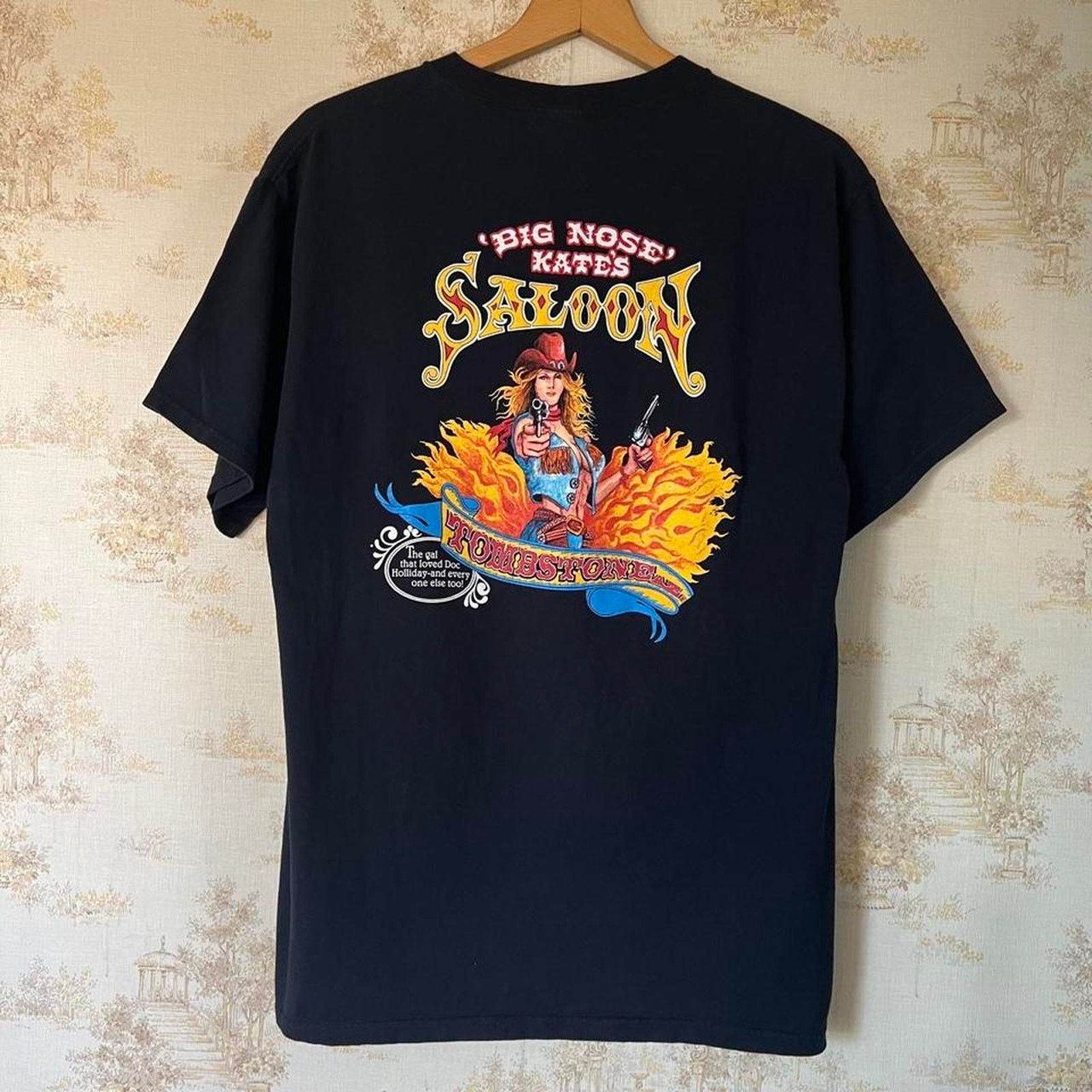 Fruit Of The Loom 00s Big Nose Kate's Saloon Tee | Tombstone Arizona Biker Bar Size US L / EU 52-54 / 3 - 1 Thumbnail