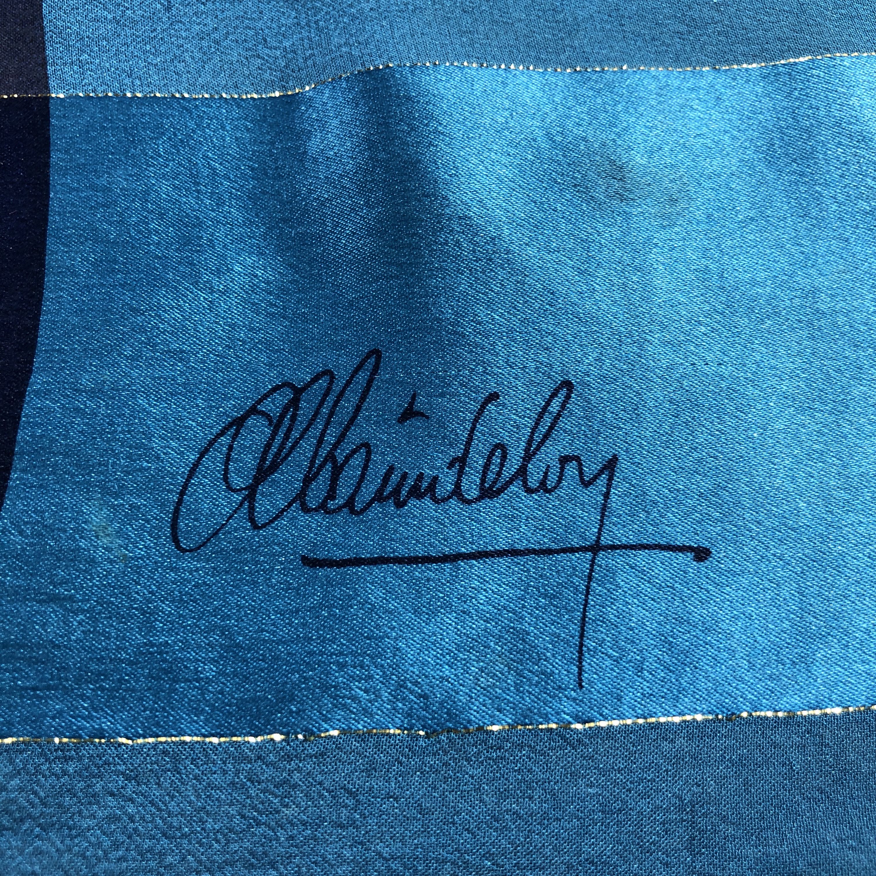 ALAIN DELON Alain Delon Floral Hand Rolled Silk Scarf M1062 Size ONE SIZE - 4 Thumbnail