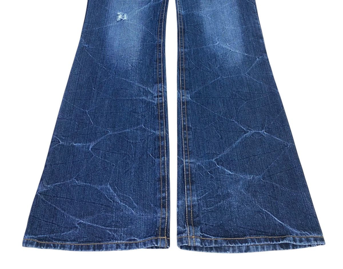 Japanese Brand Japanese Brand Distressed Honey Comb Style Boot Cut Jeans Size US 35 - 5 Thumbnail