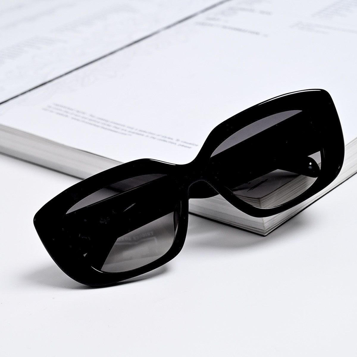 Celine CELINE CL40216U SUNGLASSES Size ONE SIZE - 9 Thumbnail
