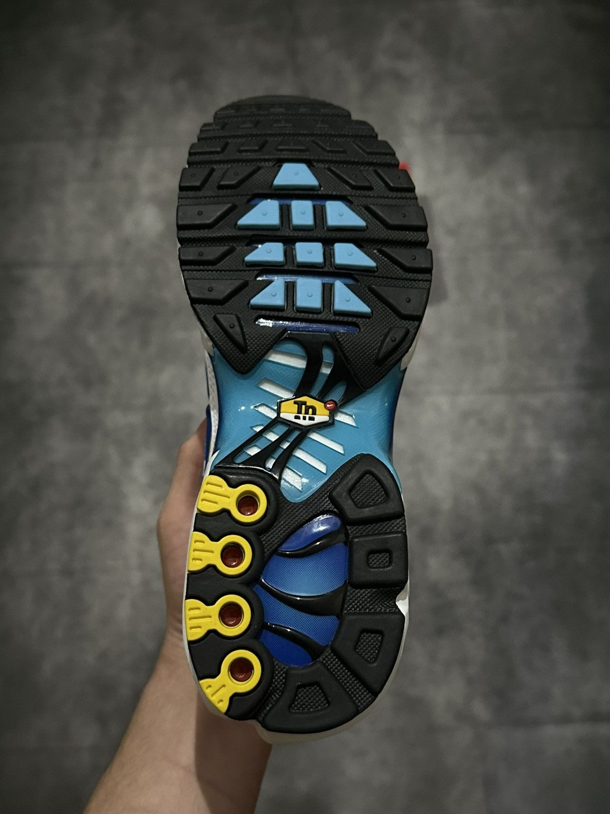 Nike Nike Air Max Plus Size US 6.5 / IT 36.5 - 3 Thumbnail