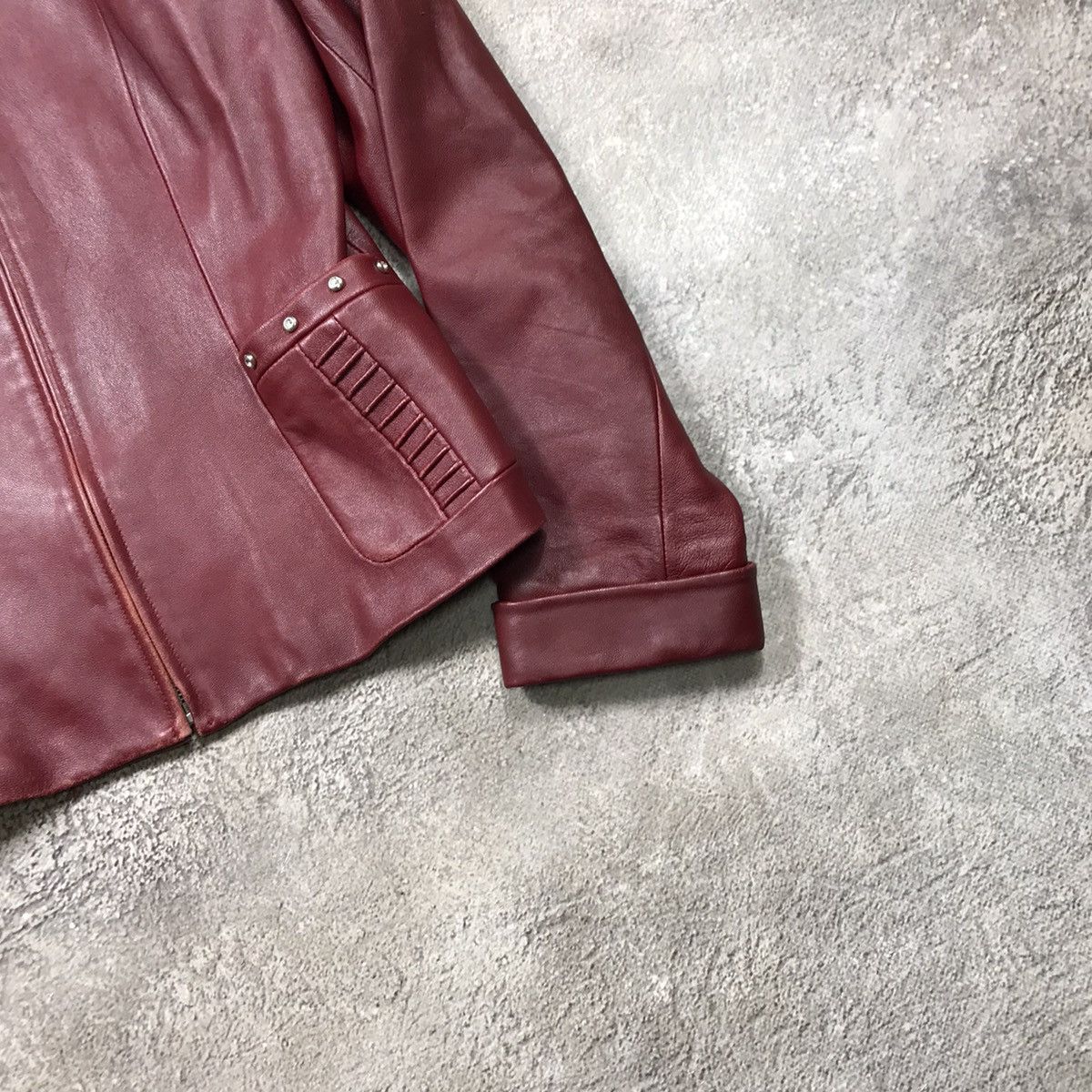 Vintage Vintage Y2K Burgundy Leather Jacket Streetwear Grunge Boxy M Size M / US 6-8 / IT 42-44 - 5 Thumbnail