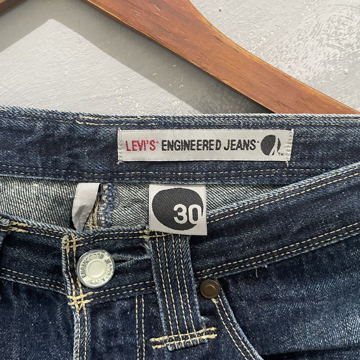 Levi's Rare Vintage 90s Levi’s Engineered Size US 30 / EU 46 - 3 Thumbnail
