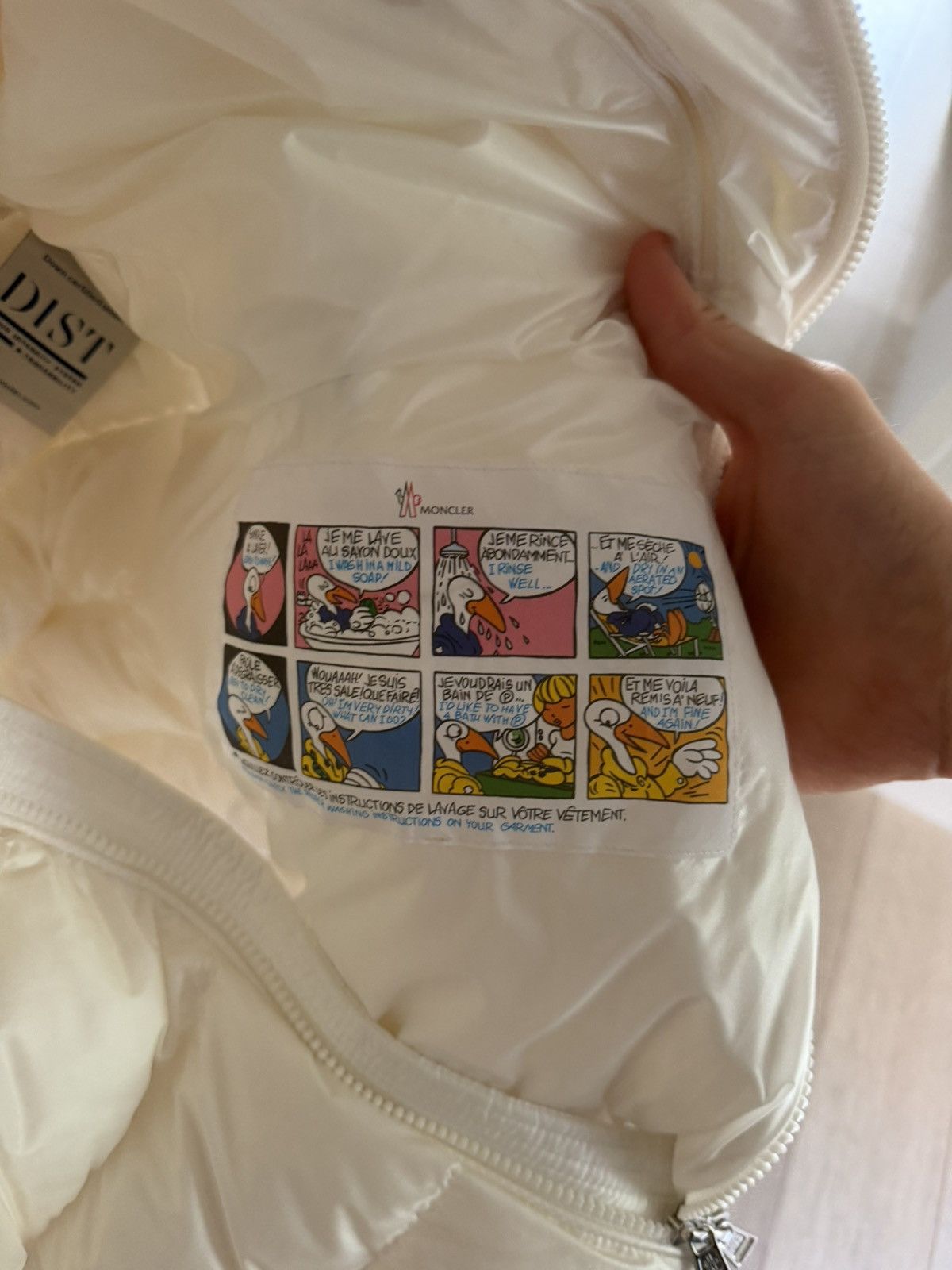 Moncler Moncler Maya “white” Size US L / EU 52-54 / 3 - 4 Thumbnail