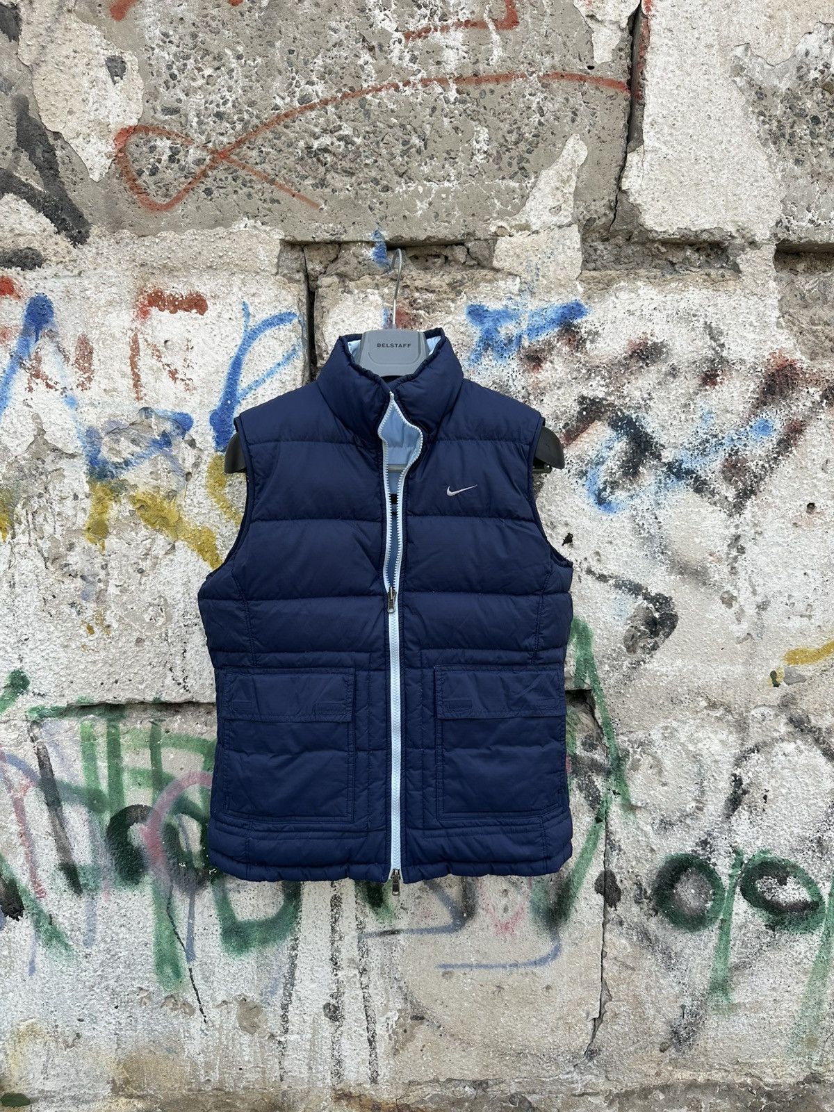Nike Vintage 00’s Nike Reversible Puffer Vest Women’s Jacket L Size L / US 10 / IT 46 - 2 Thumbnail