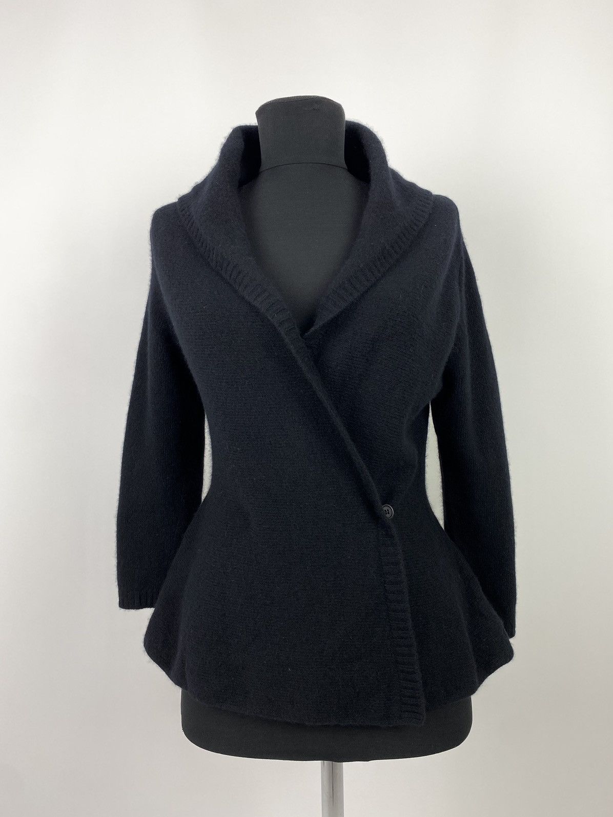 Max Mara Max Mara Cashmere Blend 3/4 Sleeve Shawl Collar Cardigan Size M / US 6-8 / IT 42-44 - 11 Thumbnail