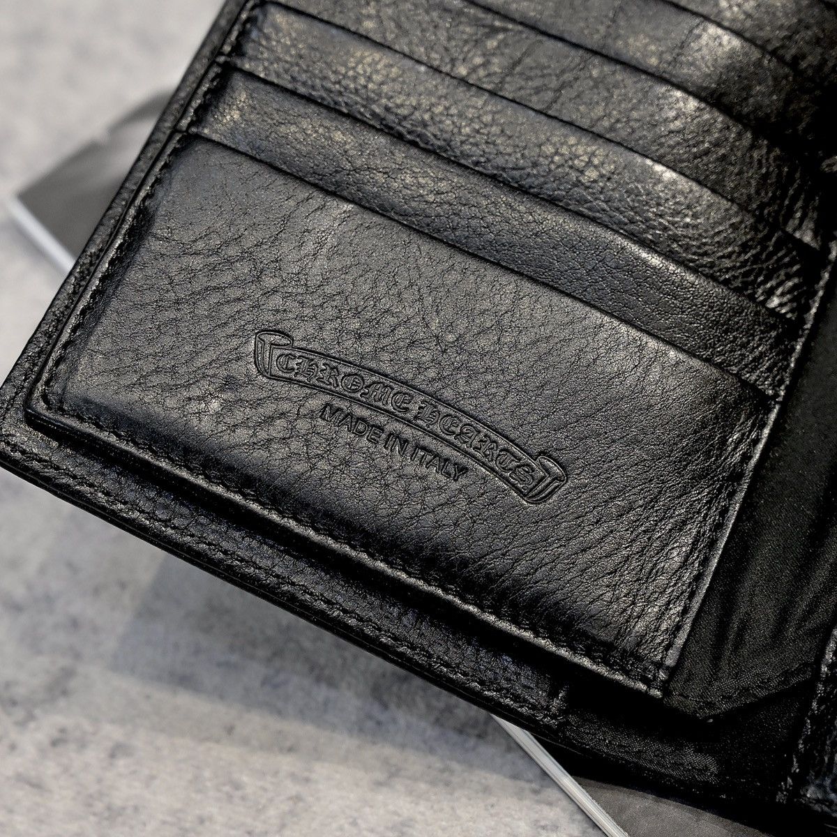 Chrome Hearts CHROME HEARTS WAVE LEATHER WALLET BLACK Size ONE SIZE - 6 Thumbnail