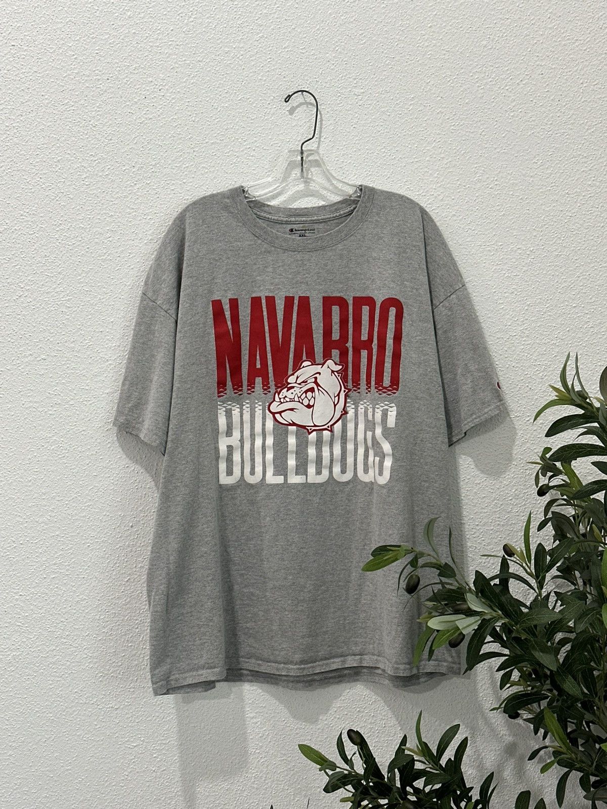 Champion Navarro College Bulldogs Champion Tshirt Big Logo Dawgs XXL Size US XXL / EU 58 / 5 - 1 Thumbnail