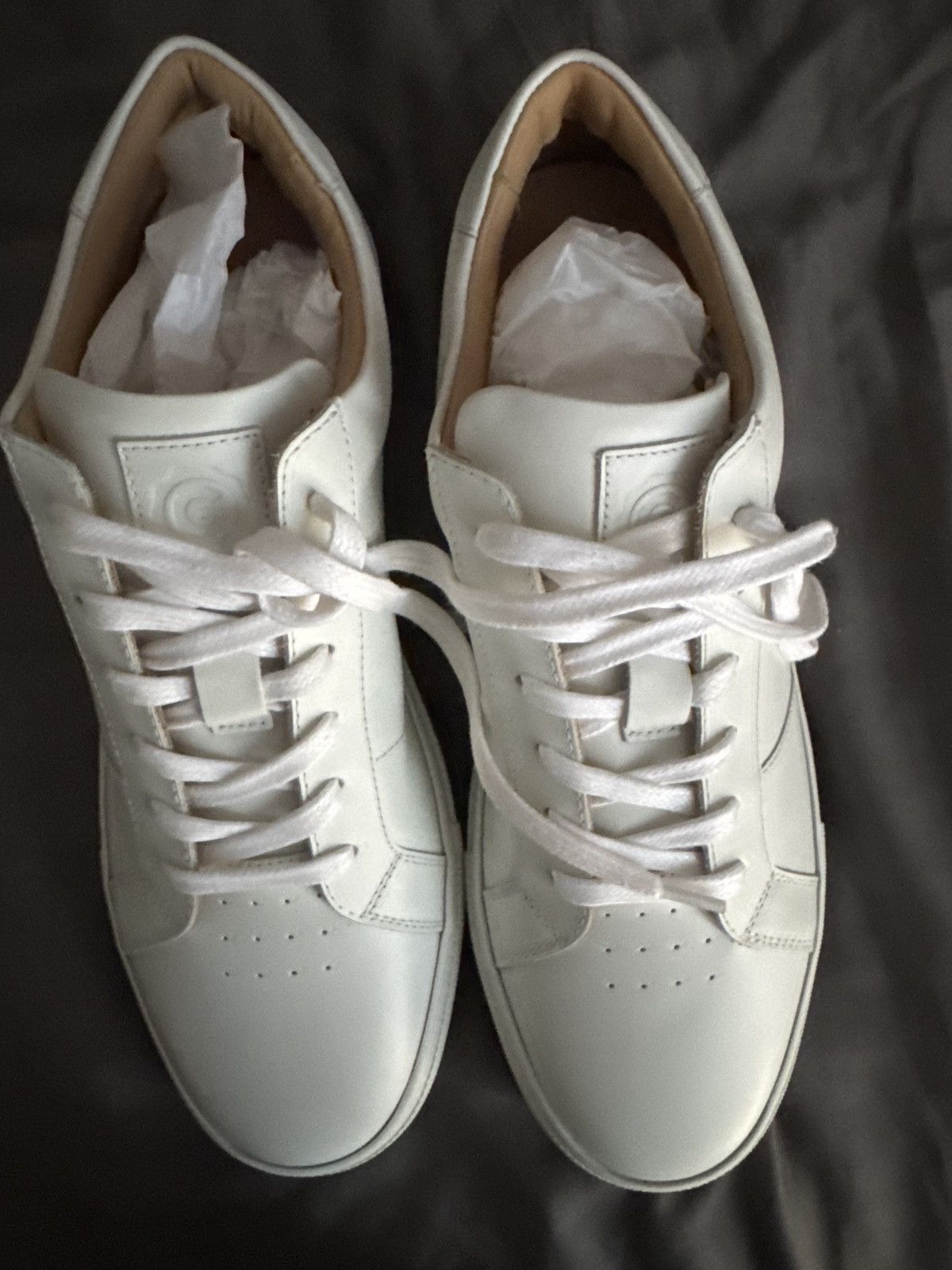 Greats Brand New pair of GREATS Italian leather sneakers Size US 9.5 / EU 42-43 - 1 Thumbnail