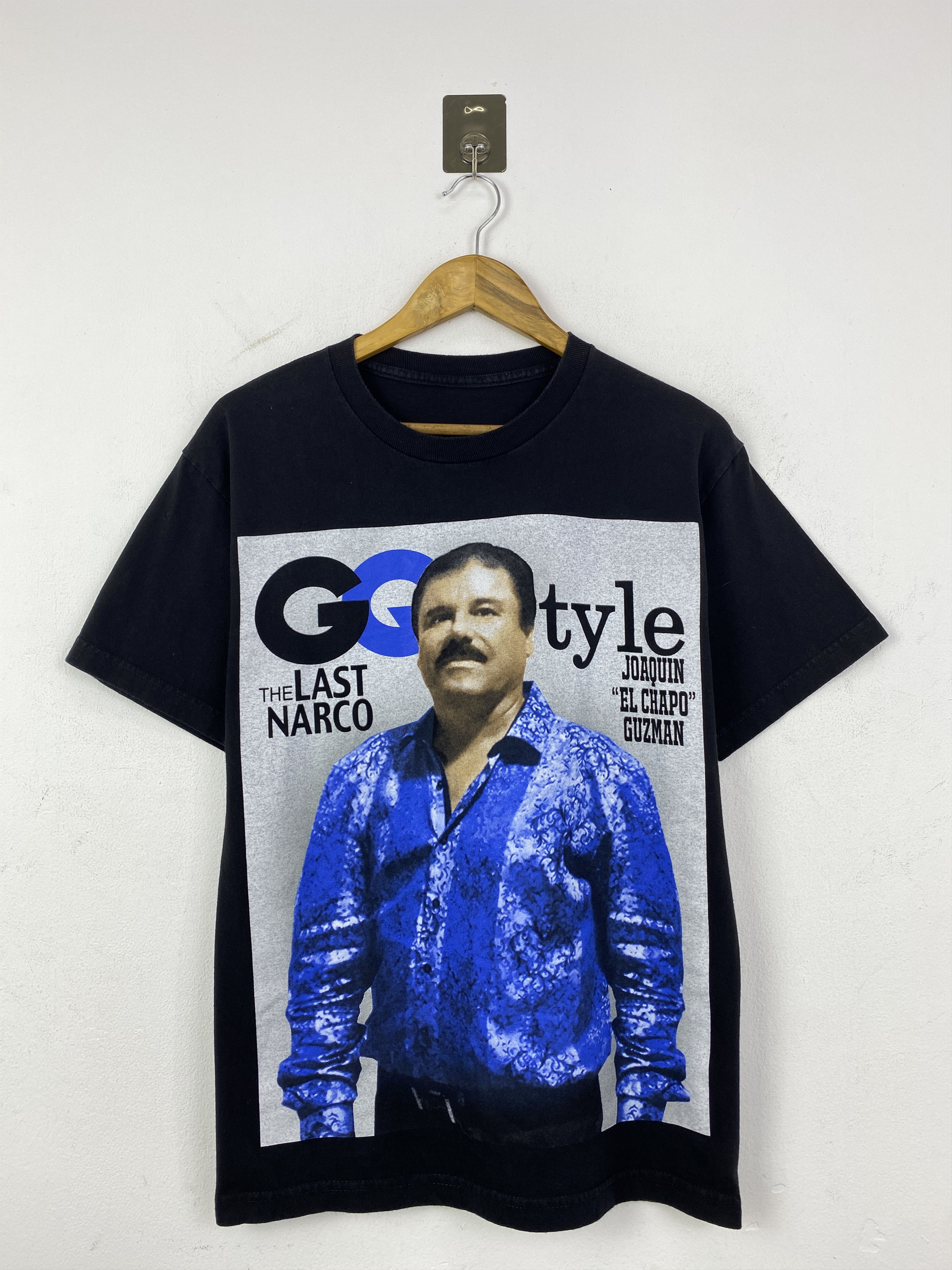 Vintage Vintage Joaquin "El Chapo" Guzman Magazine Style Tee TA0745 Size US S / EU 44-46 / 1 - 1 Thumbnail