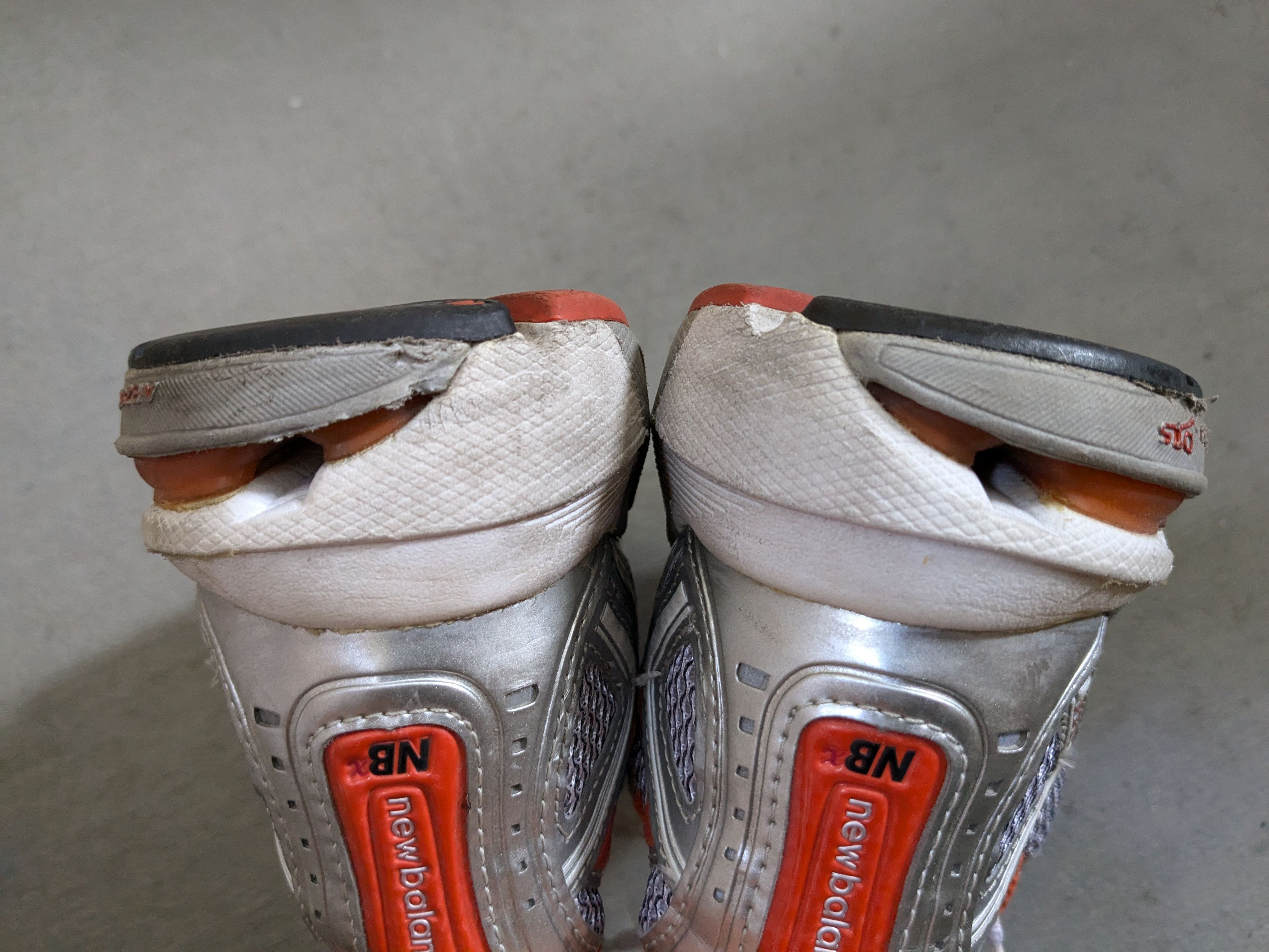 New Balance New Balance MT1224 Silver Orange 10.5 Size US 10.5 / EU 43-44 - 12 Thumbnail