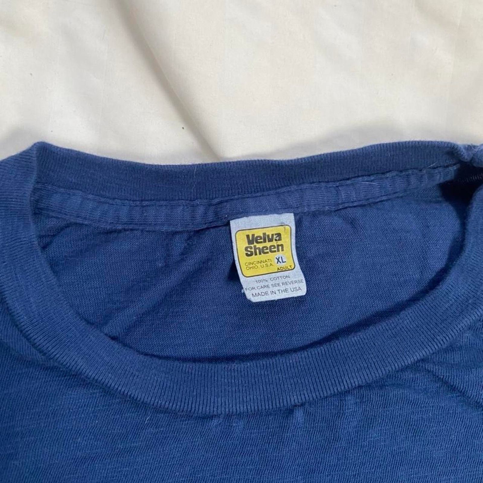 Fruit Of The Loom 90s single stitch blank tee Size US XL / EU 56 / 4 - 2 Thumbnail