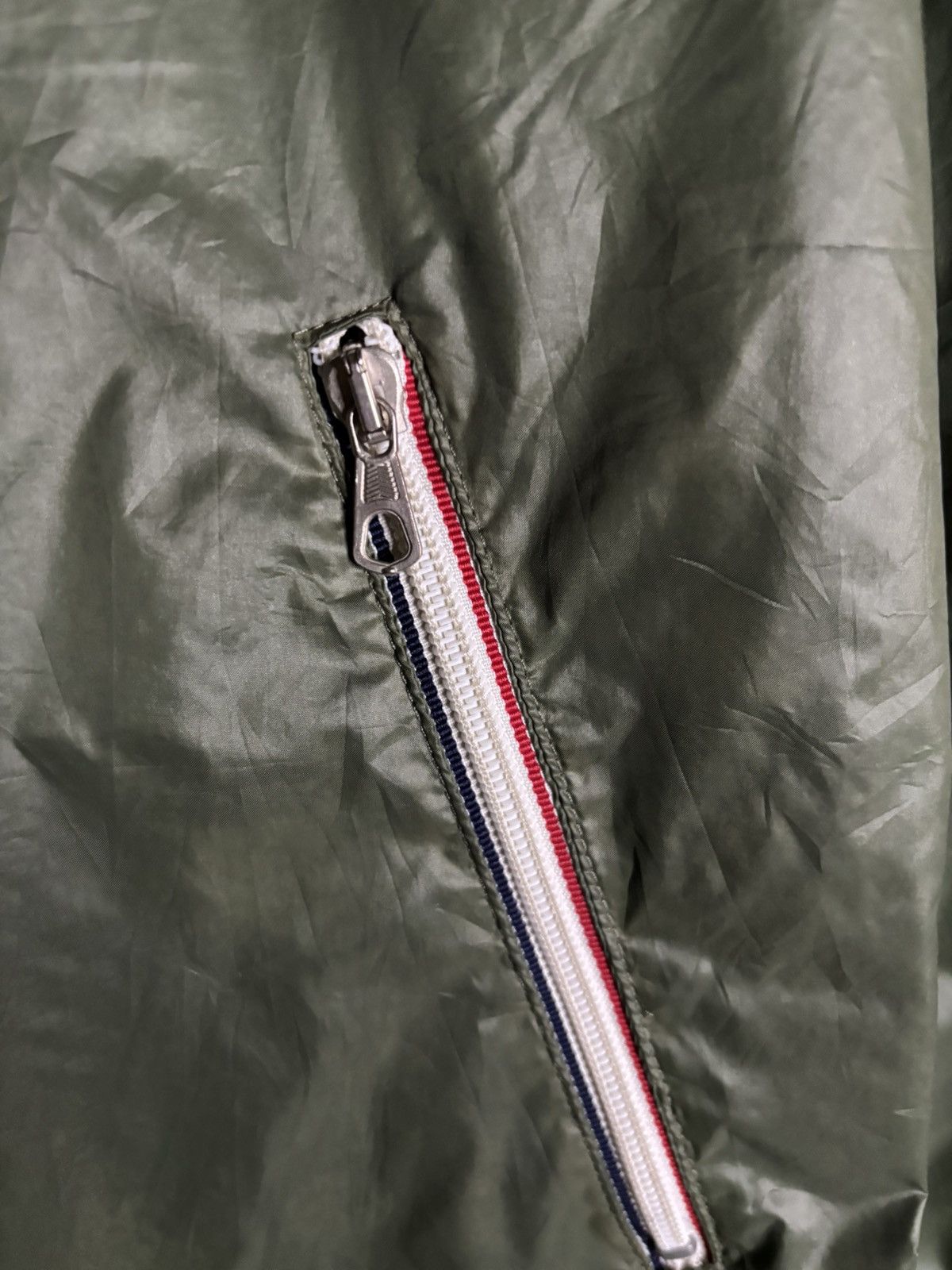 Moncler Moncler Light Jacket Patch Logo Packable Size US L / EU 52-54 / 3 - 8 Thumbnail