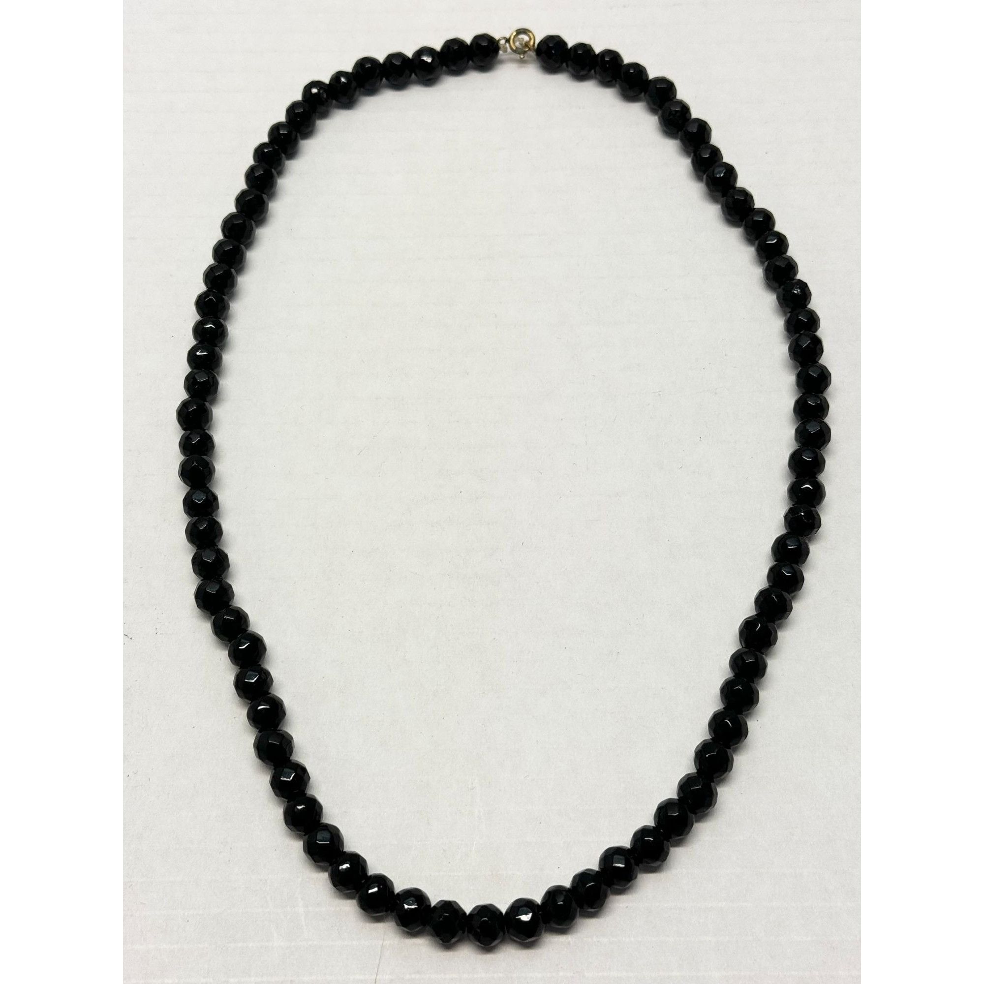 Vintage Vintage black beaded necklace Size ONE SIZE - 2 Thumbnail