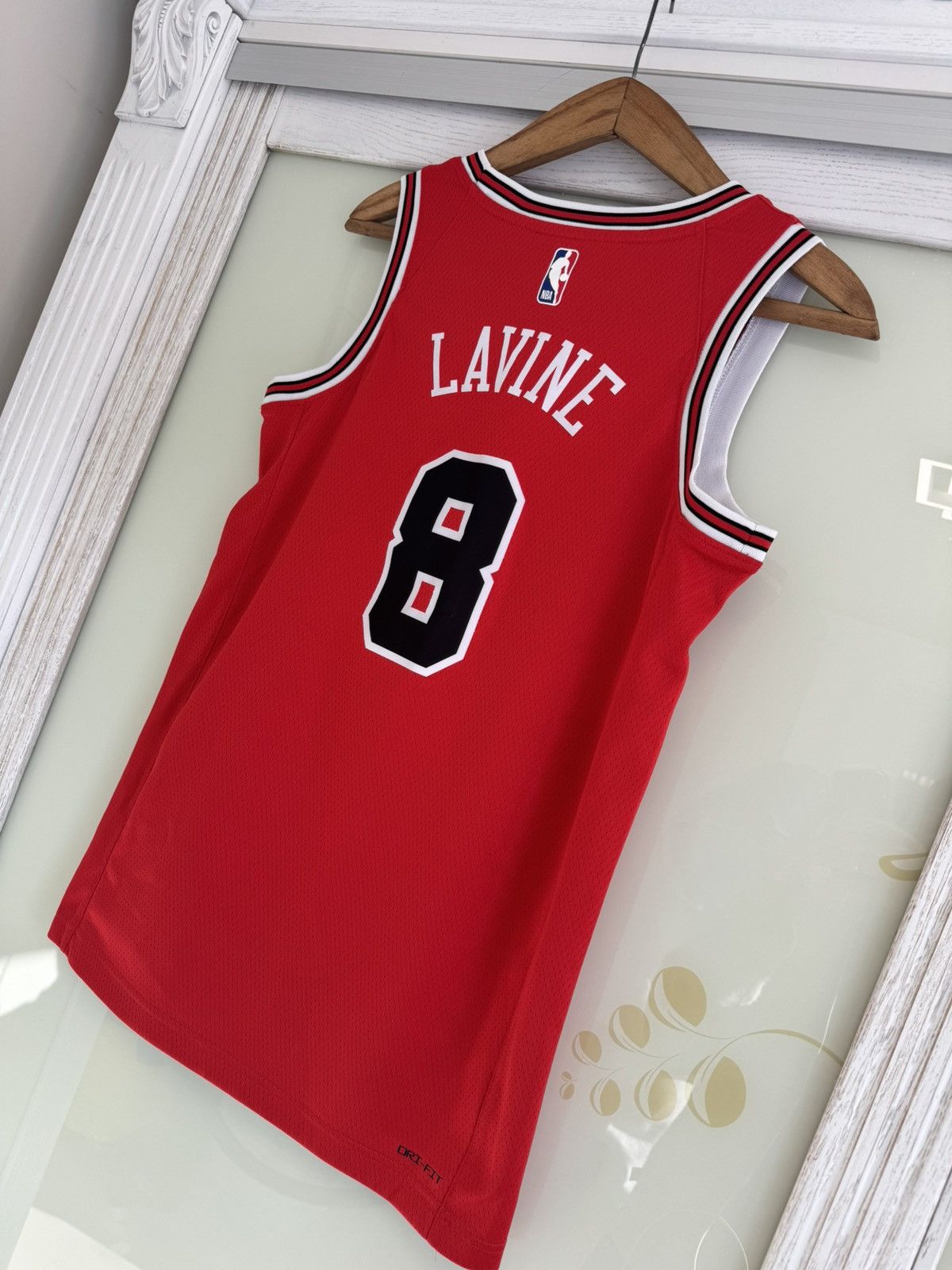 Nike Lavine #8 Chicago Bulls Basketball Jersey NBA Shirt Kit Size US S / EU 44-46 / 1 - 6 Thumbnail