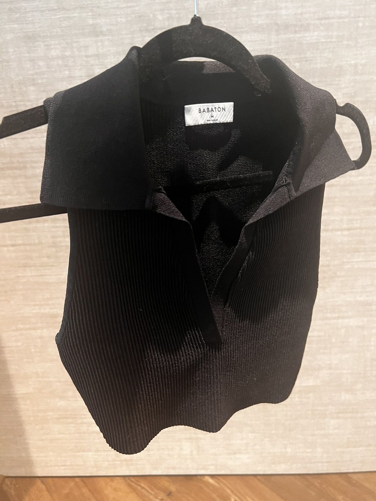 Aritzia Black crop top Size M / US 6-8 / IT 42-44 - 3 Thumbnail