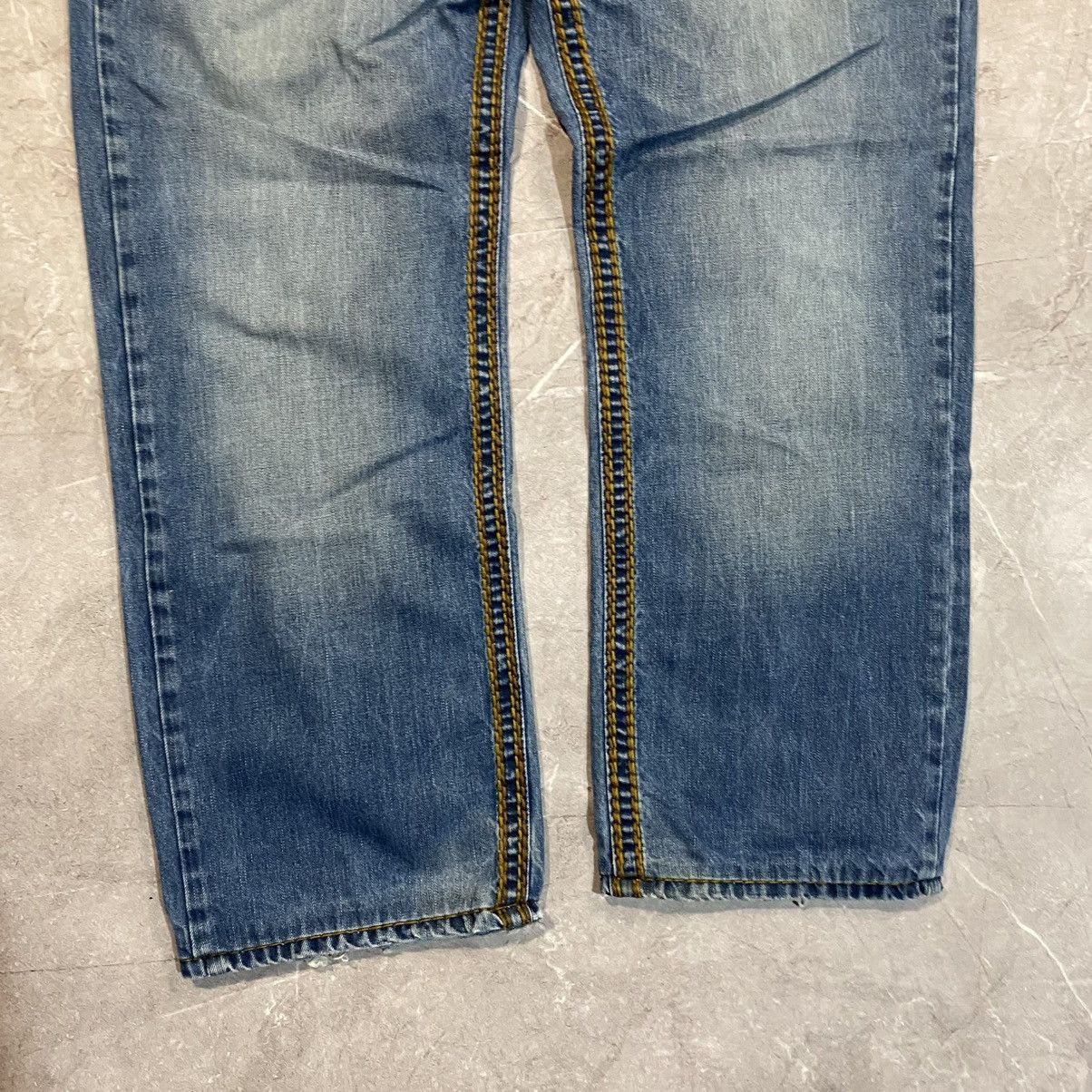 Other VINTAGE TRUE RELIGION DENIM PANTS STREETWEAR BIG LOGO 00s Size US 36 / EU 52 - 11 Thumbnail