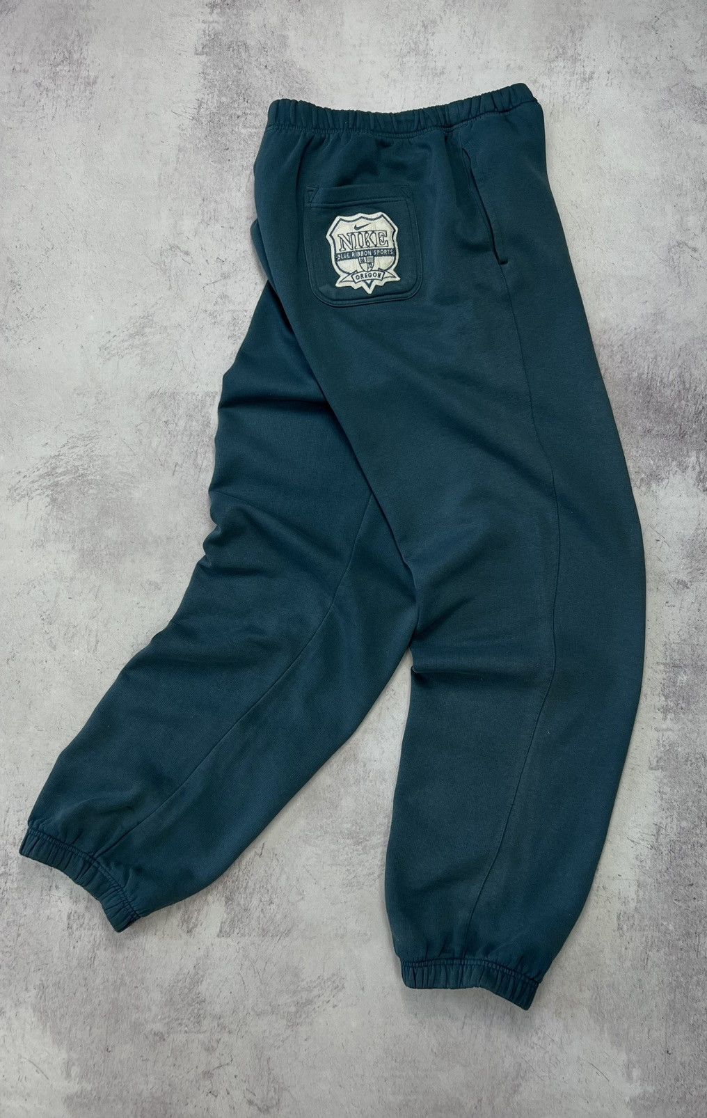 Nike × Vintage Crazy 90s Vintage Baggy Green Nike Sweatpants Y2K Size US 32 / EU 48 - 1 Thumbnail