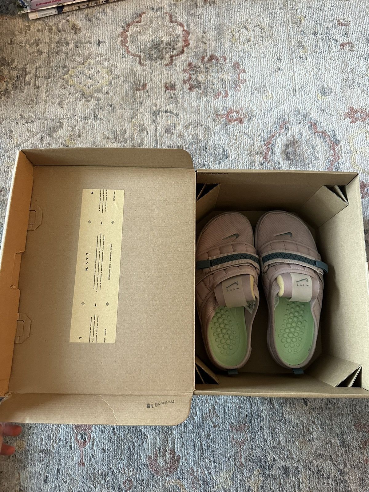 Nike Nike Offline slip on mule size 10 Size US 10 / EU 43 - 7 Thumbnail