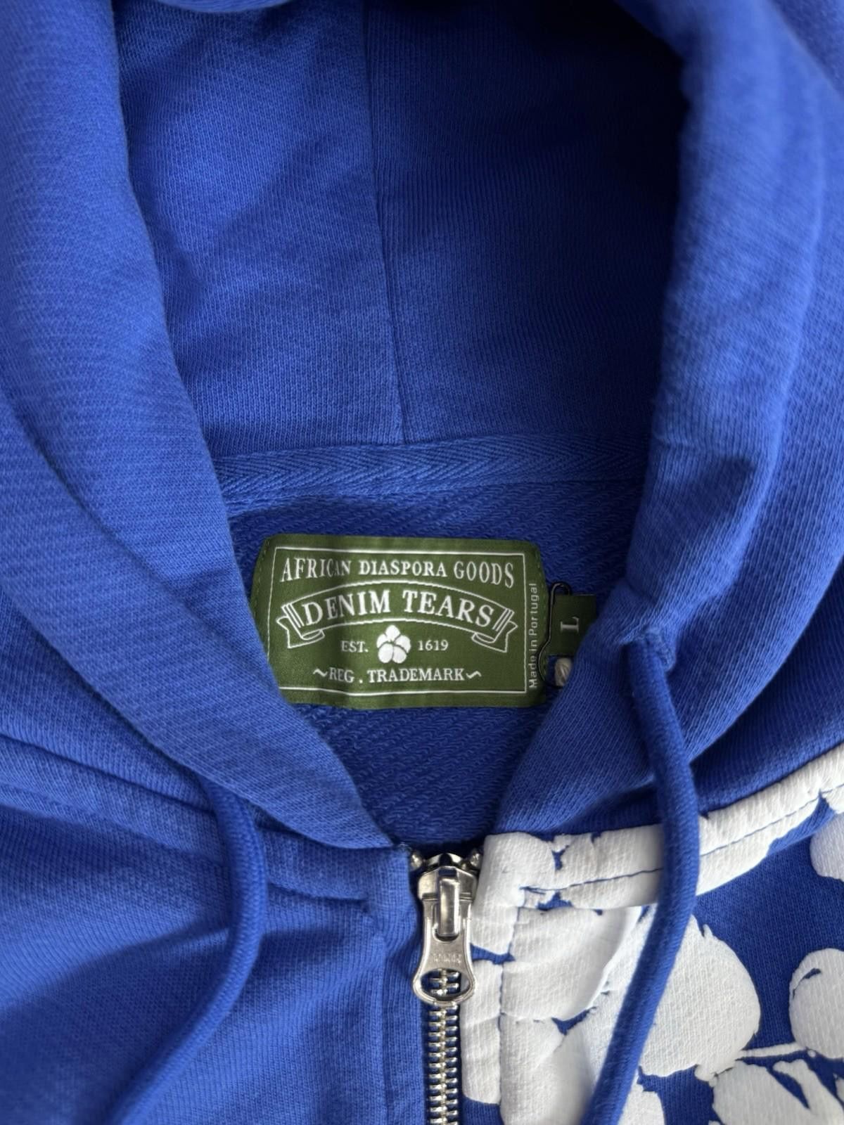 DENIM TEARS Size L - Denim Tears Cotton Wreath Blue Zip Up Hoodie Size US L / EU 52-54 / 3 - 7 Thumbnail