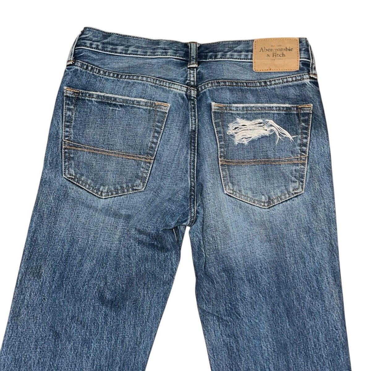 Abercrombie & Fitch Abercrombie Slim Straight distressed jeans Size US 31 - 4 Thumbnail