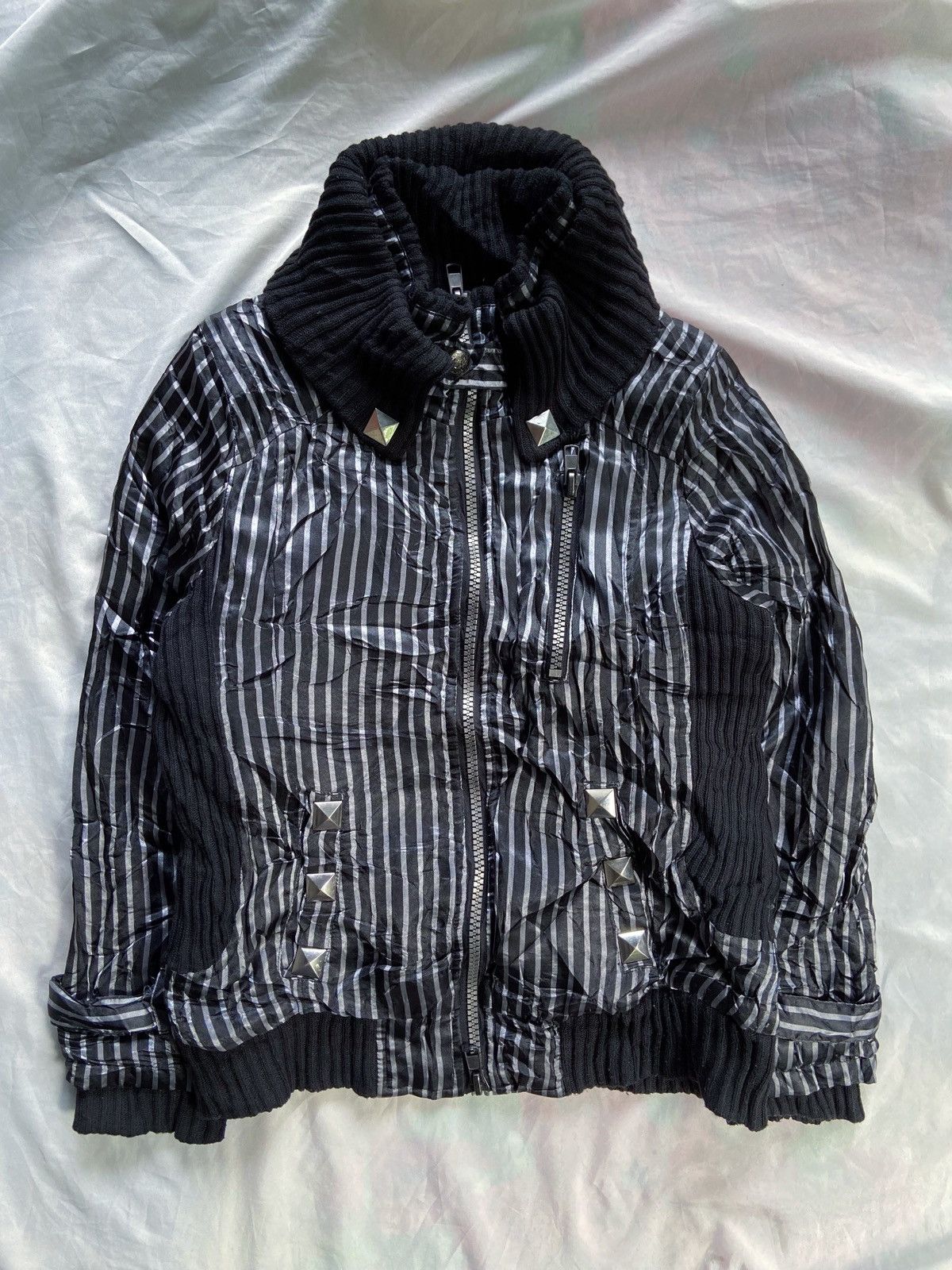 Beauty Beast DIG DEEP PUNK STRIPED ZIP JACKET Size US S / EU 44-46 / 1 - 3 Thumbnail