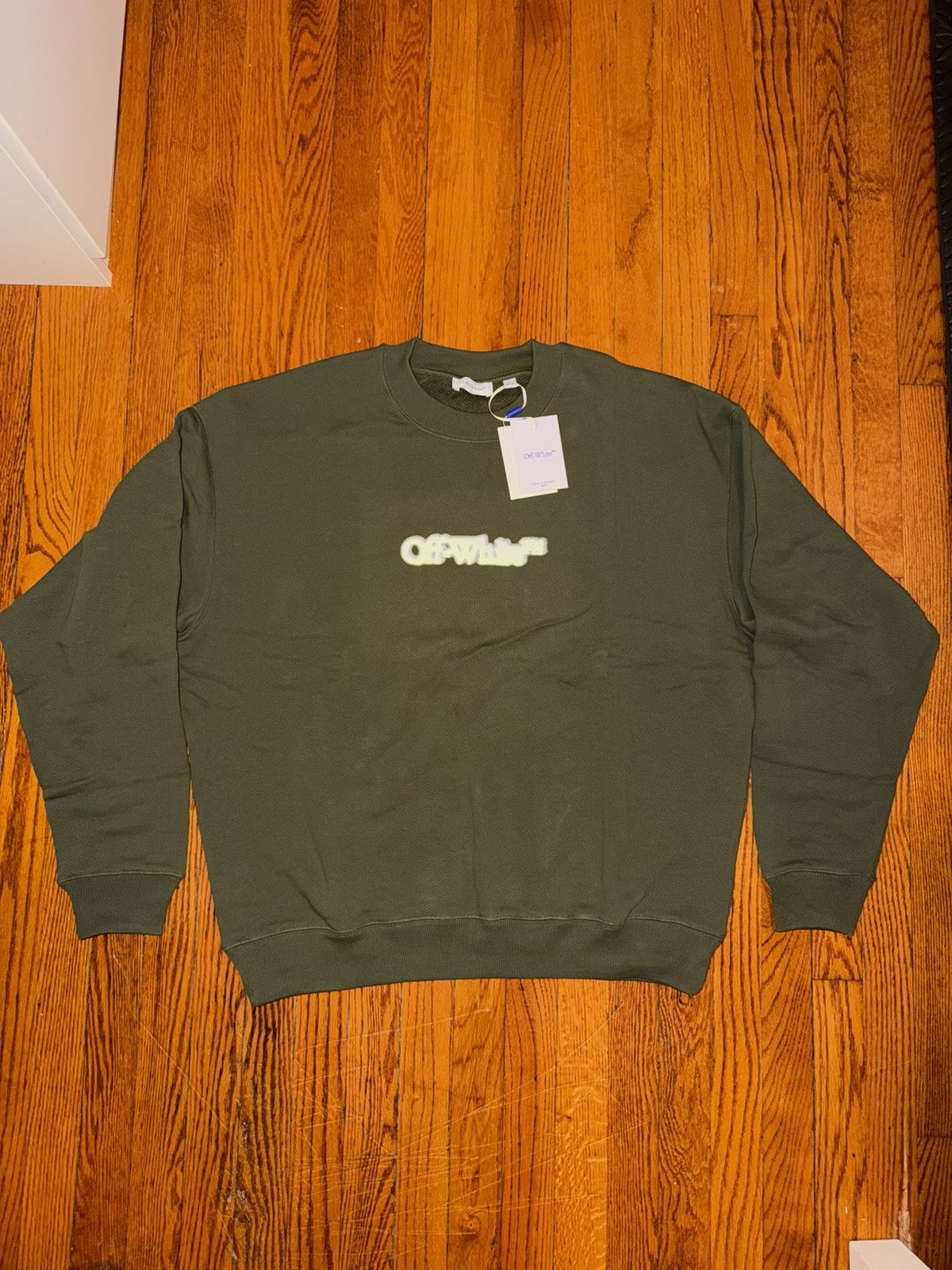 Off-White Off-White Spray Arrow Skate Crewneck Winter Moss Size L Size US L / EU 52-54 / 3 - 1 Thumbnail
