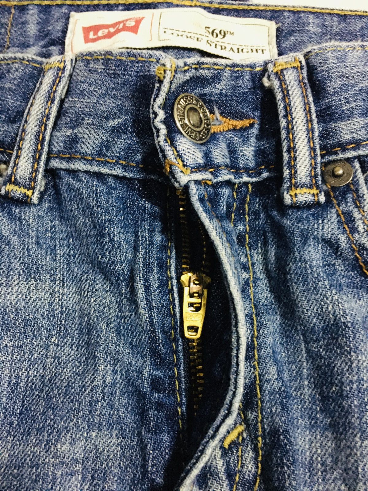 Hypebeast × Levi's Levis Lot569 Loose Straight Jeans (16) Size US 26 / EU 42 - 9 Thumbnail