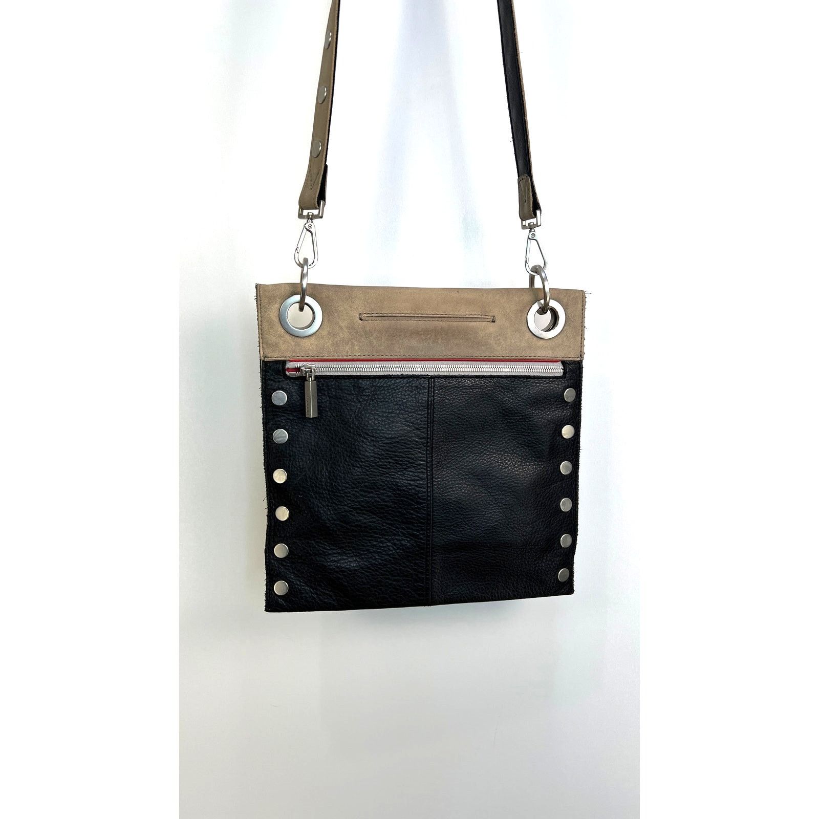 HAMMITT Montana Large Reversible Leather Crossbody Bag Black Gold Size ONE SIZE - 8 Thumbnail